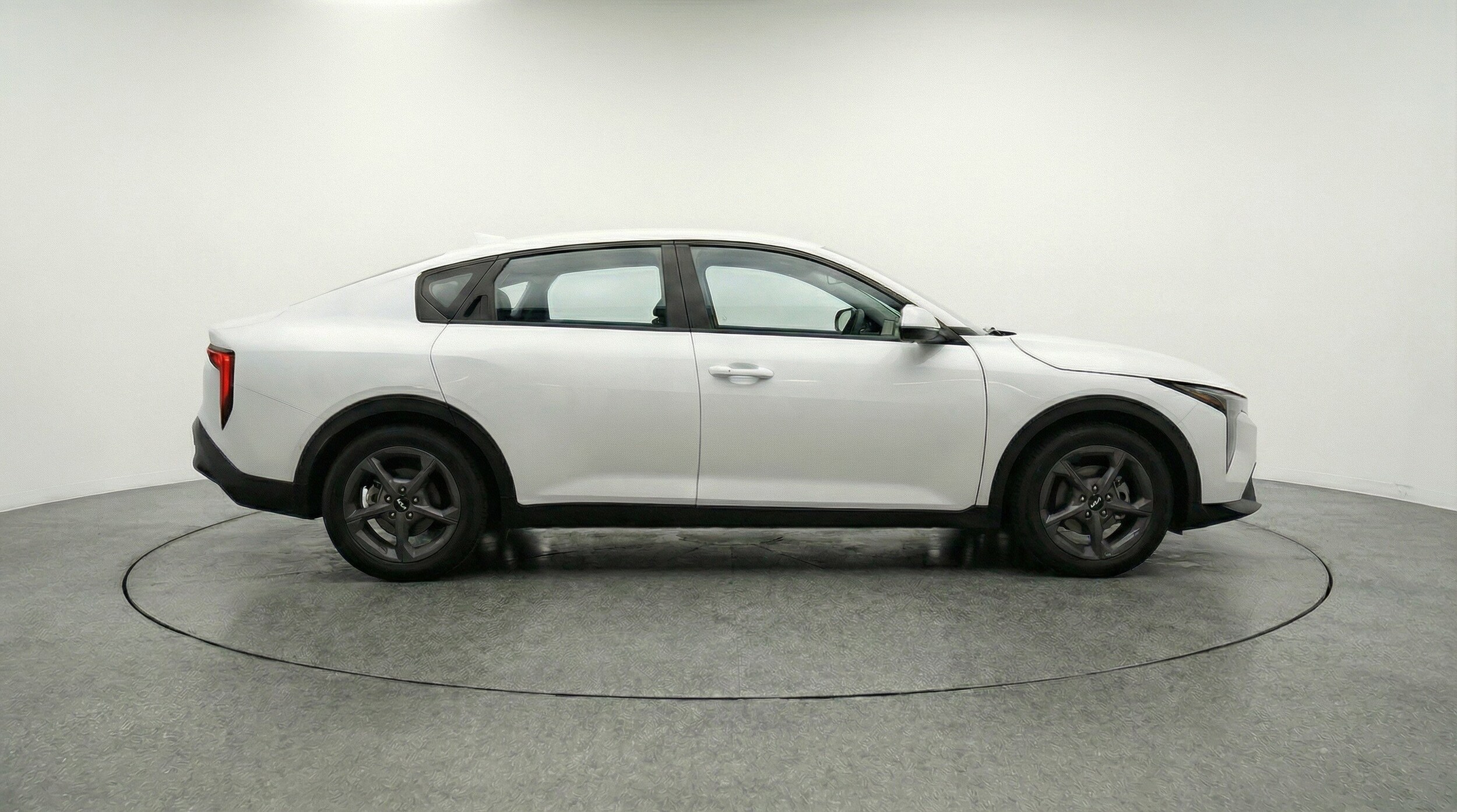 Thumbnail: 2025 Kia K4 - 11