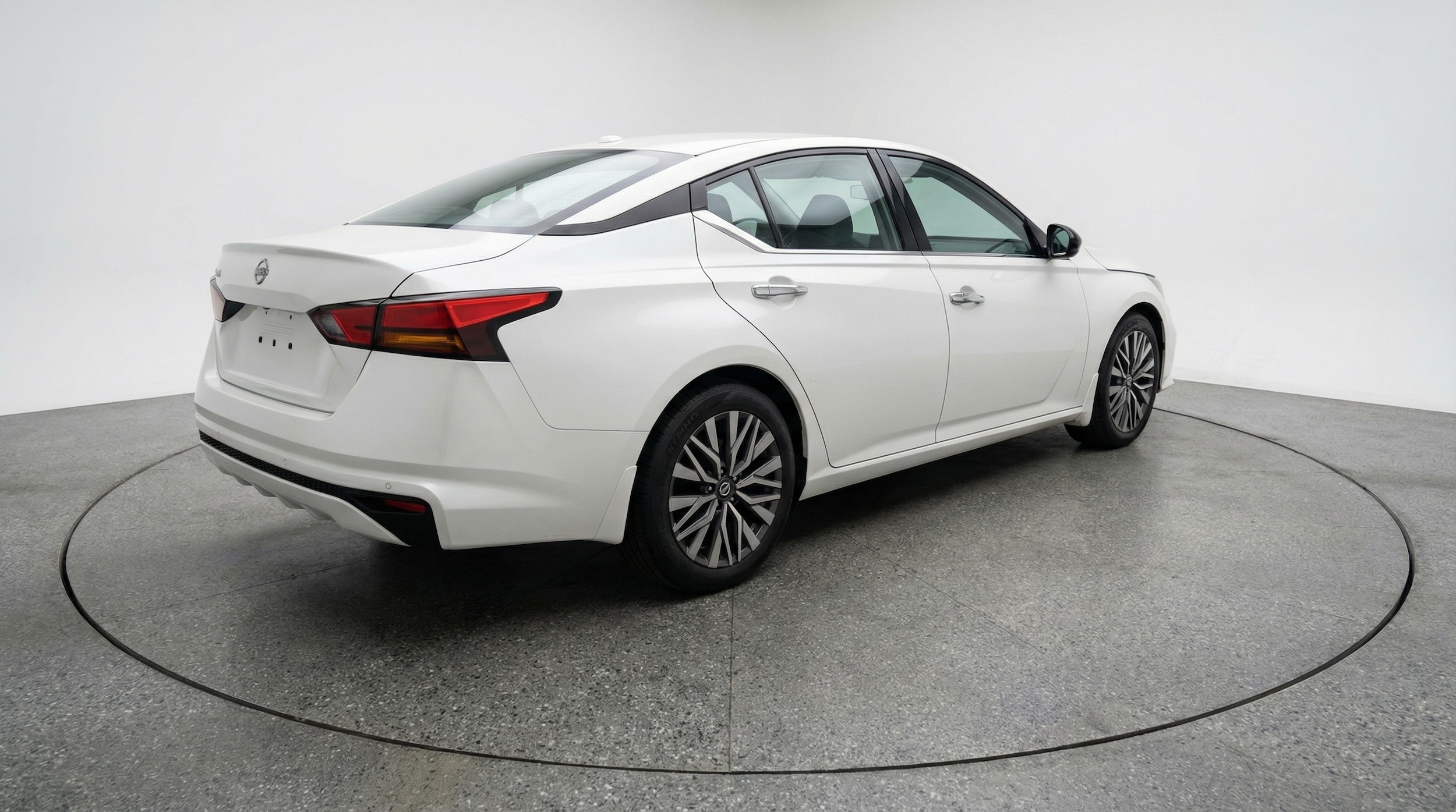 Thumbnail: 2025 Nissan Altima - 7