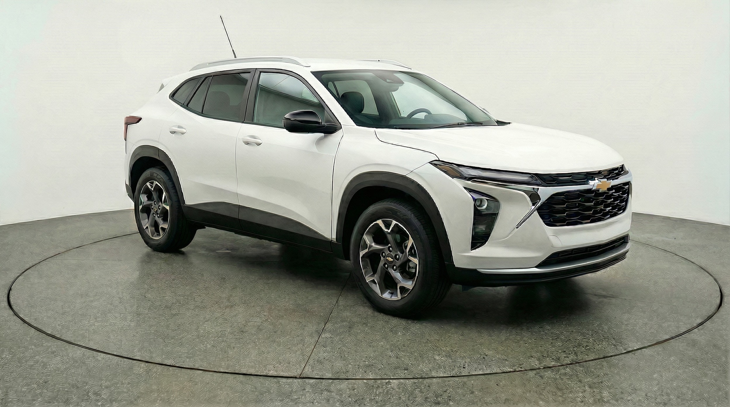 Thumbnail: 2025 Chevrolet Trax - 1