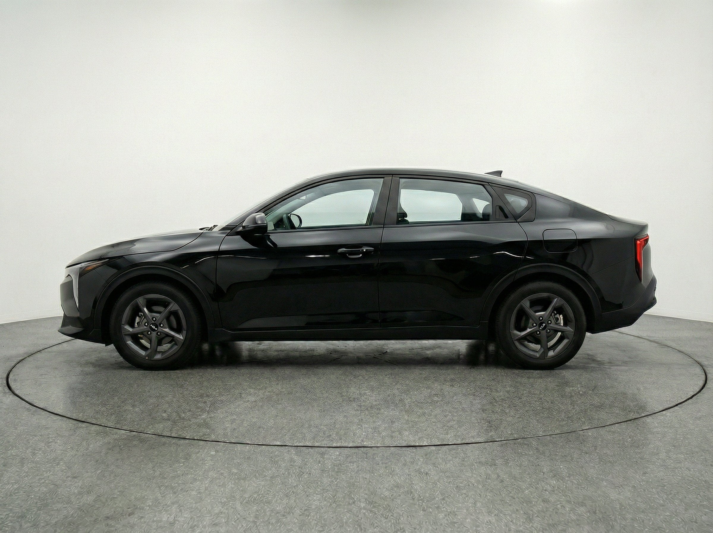 Thumbnail: 2025 Kia K4 - 5