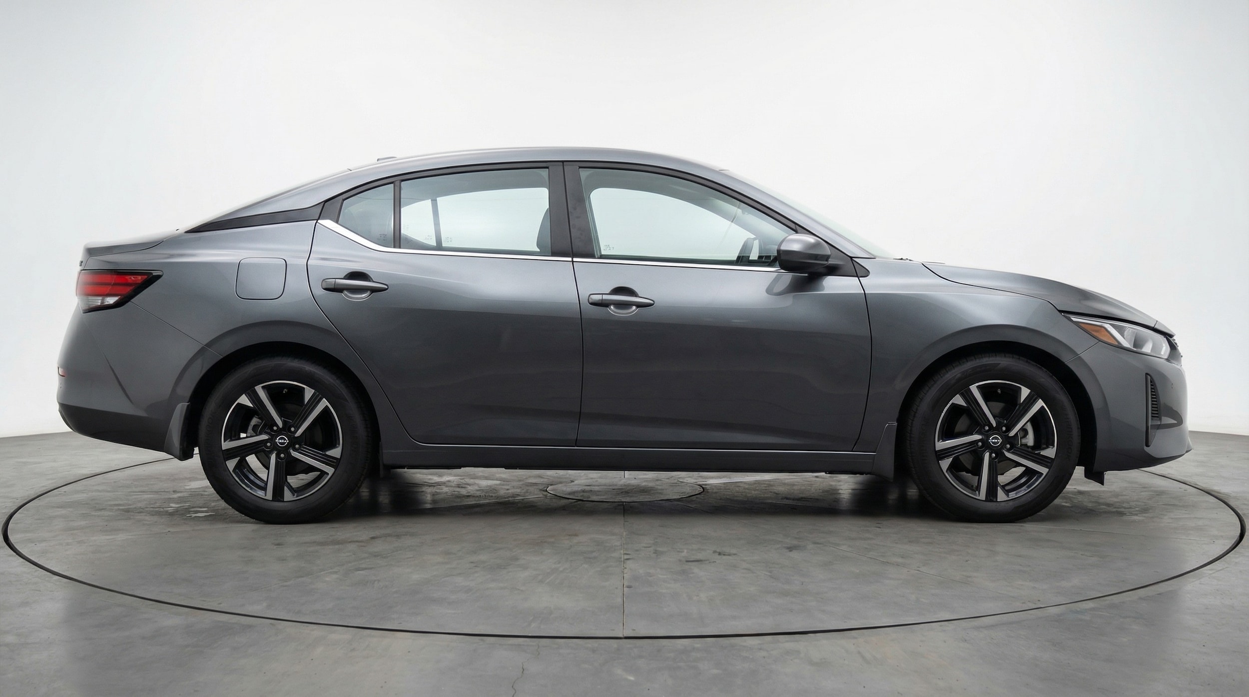 Thumbnail: 2025 Nissan Sentra - 8