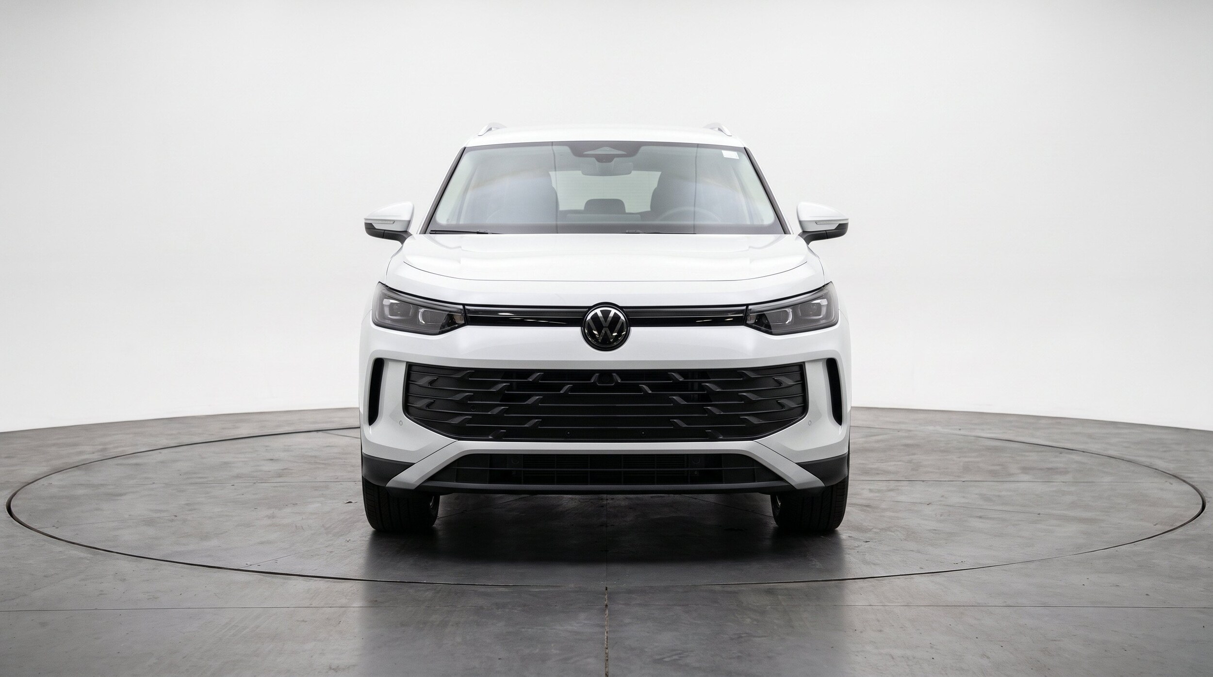 Thumbnail: 2026 Volkswagen Tiguan - 2