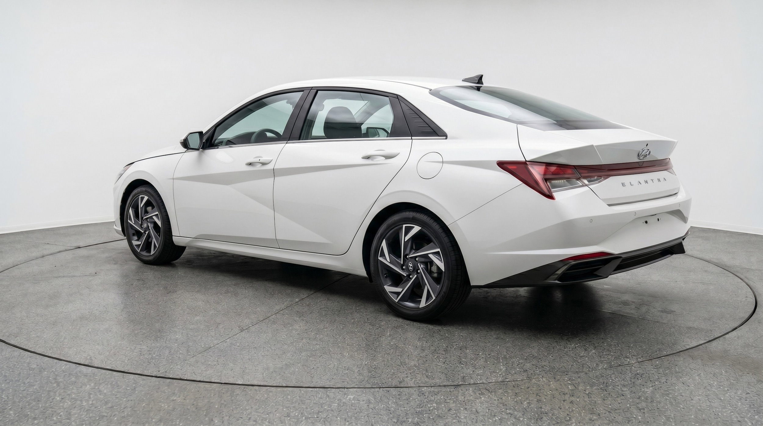 Thumbnail: 2025 Hyundai Elantra - 6