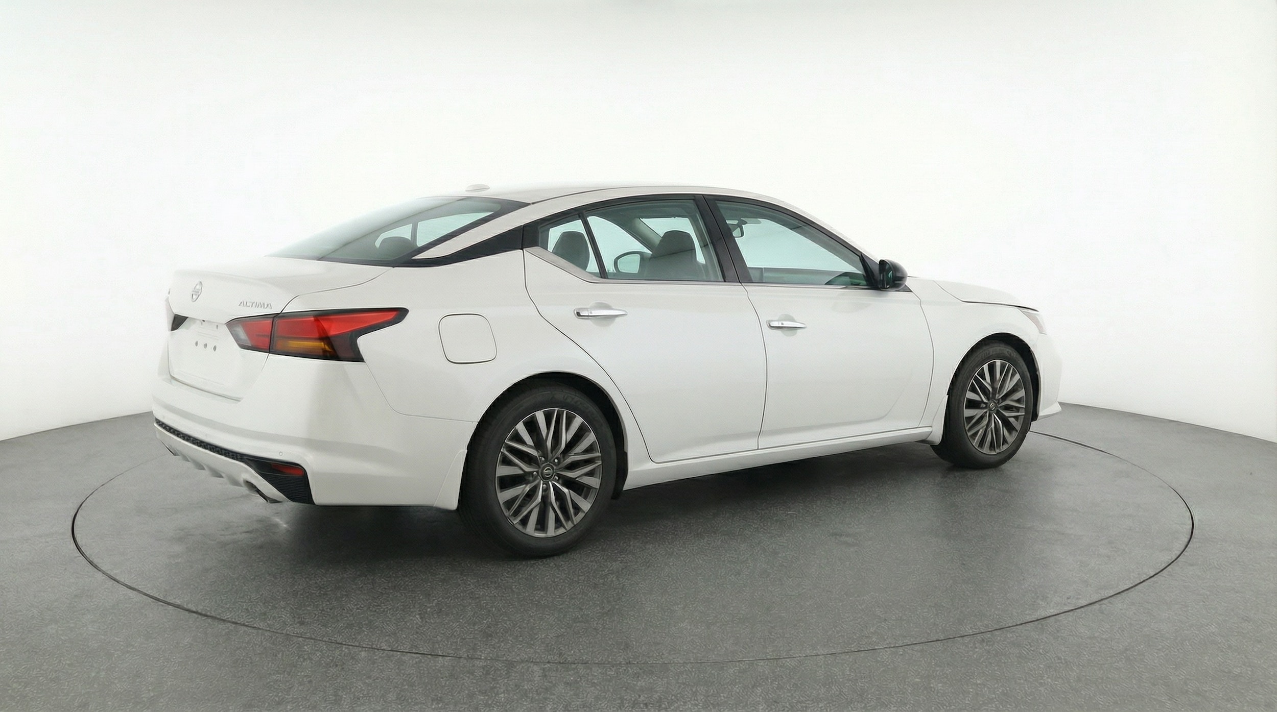 Thumbnail: 2025 Nissan Altima - 7