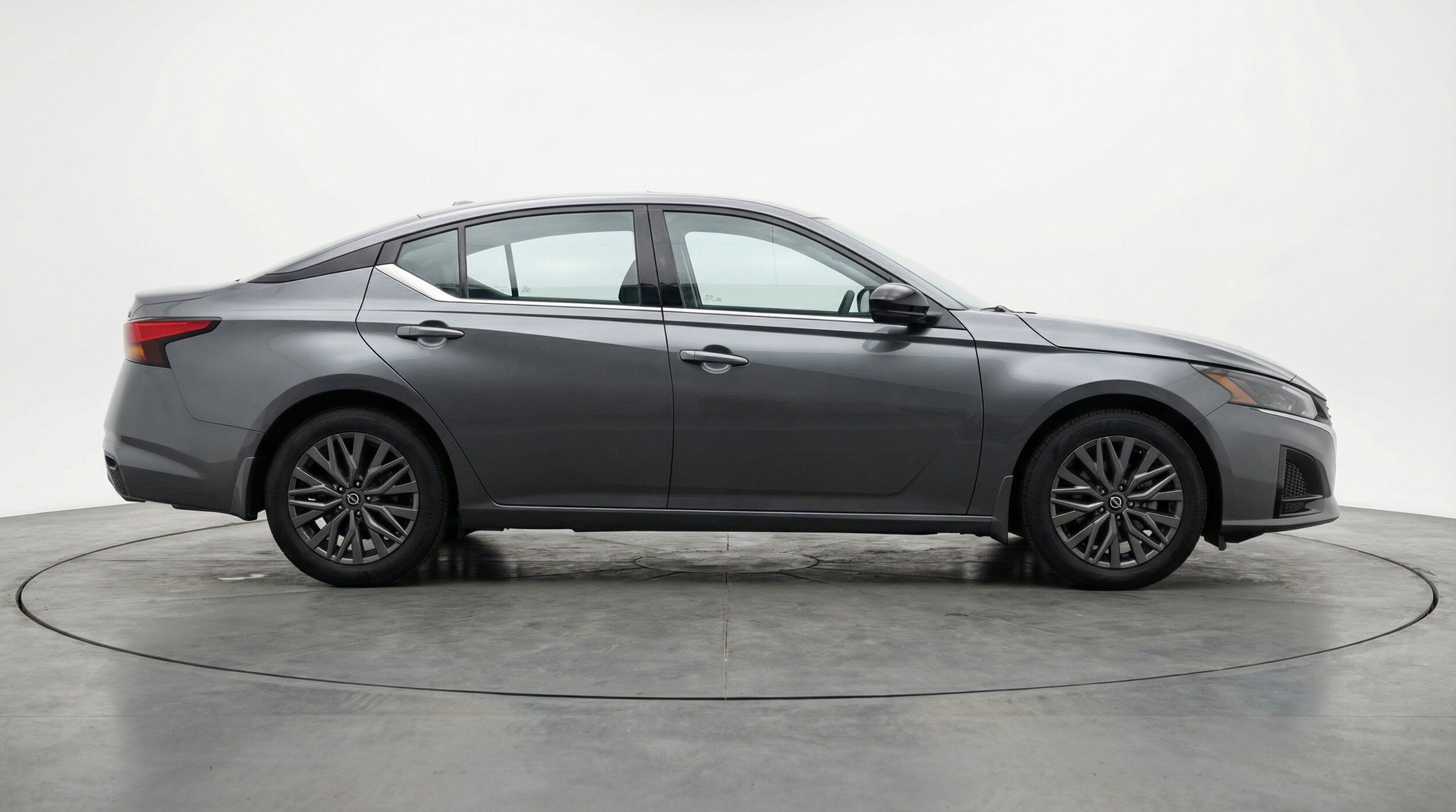 Thumbnail: 2025 Nissan Altima - 11