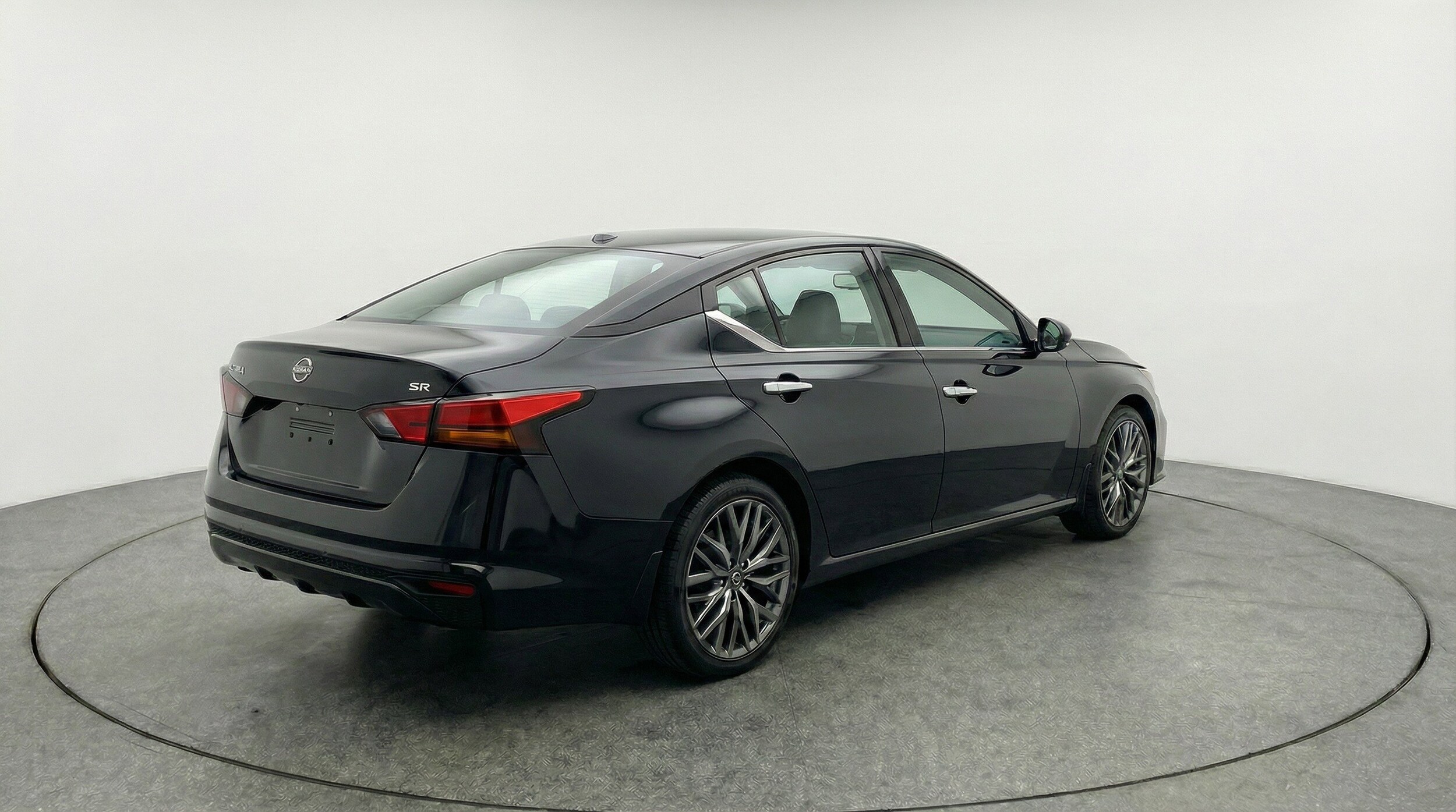Thumbnail: 2025 Nissan Altima - 9