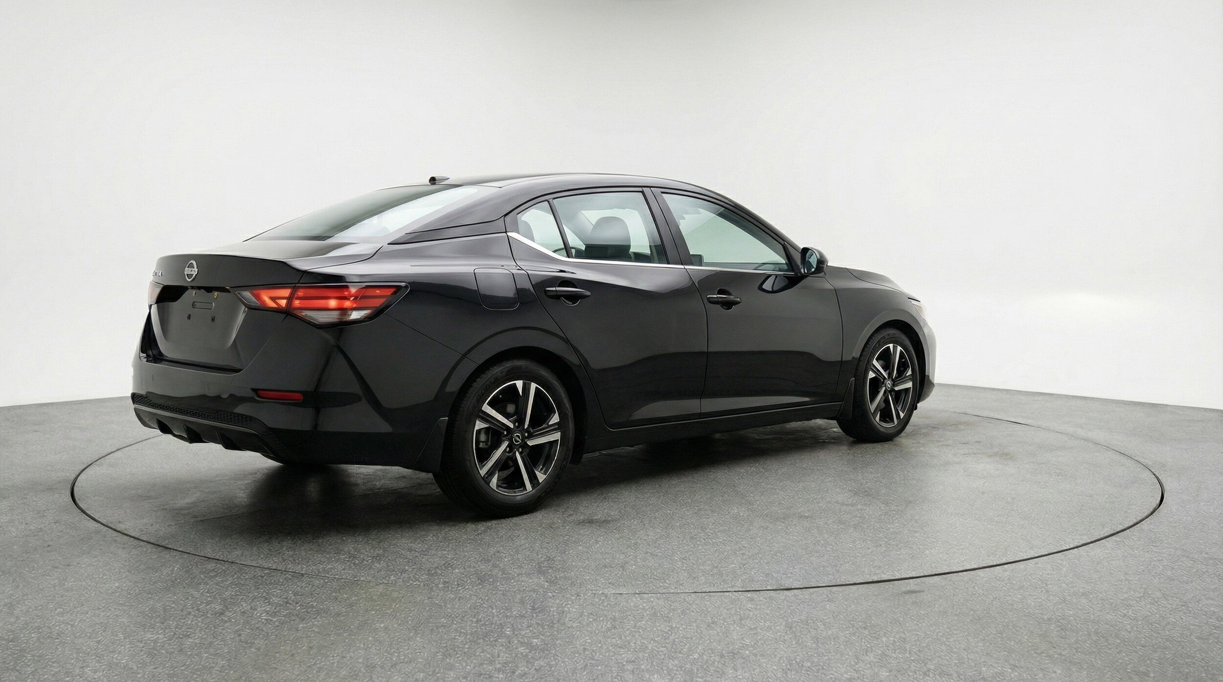 Thumbnail: 2025 Nissan Sentra - 9