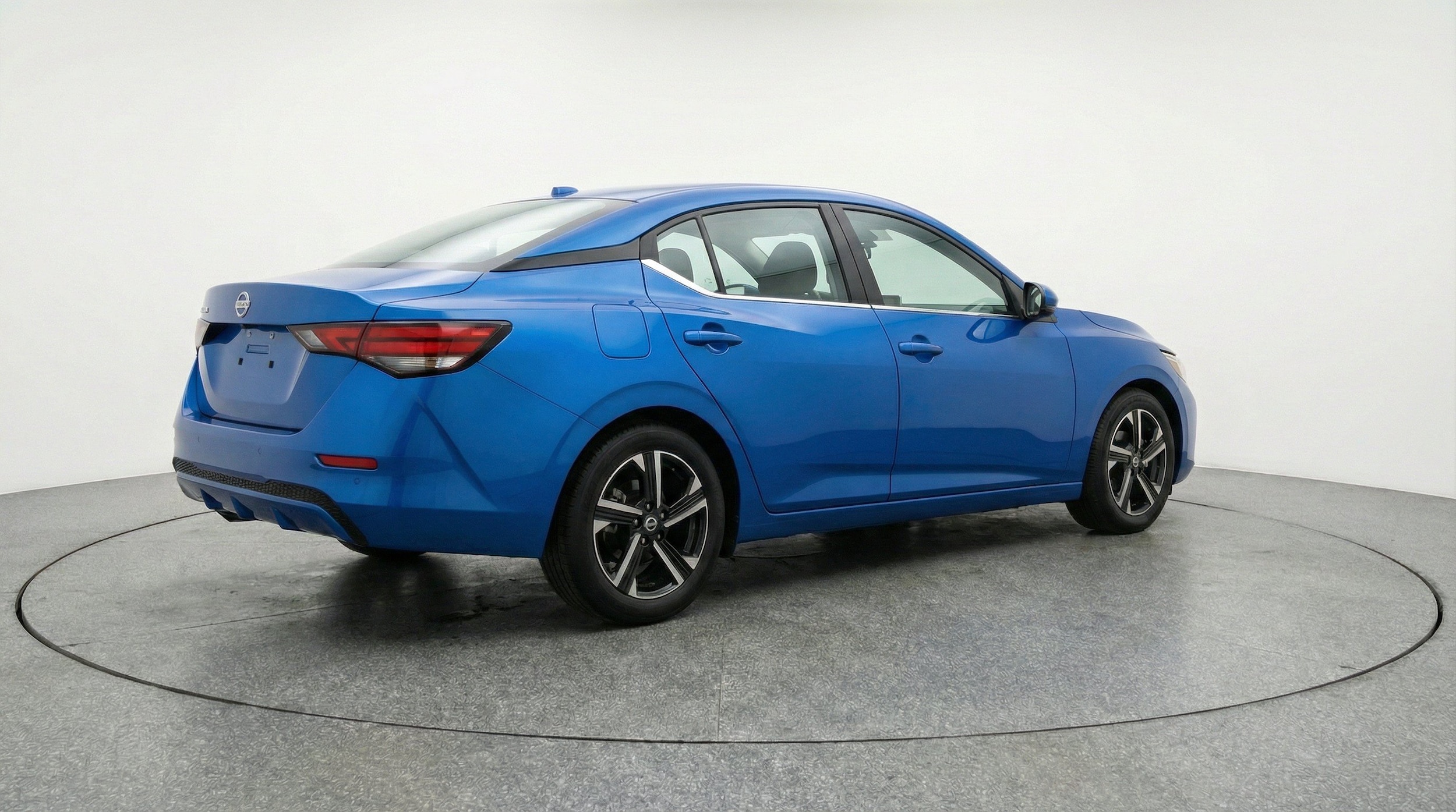 Thumbnail: 2025 Nissan Sentra - 9