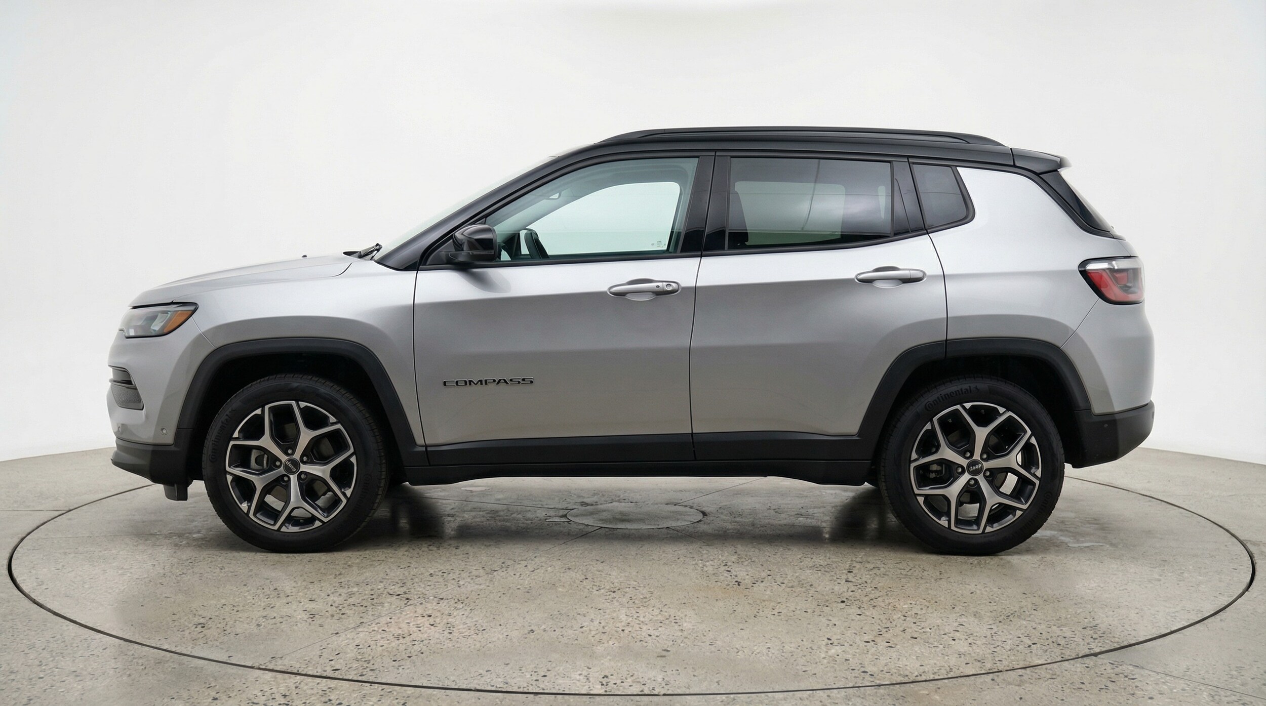 Thumbnail: 2025 Jeep Compass - 4