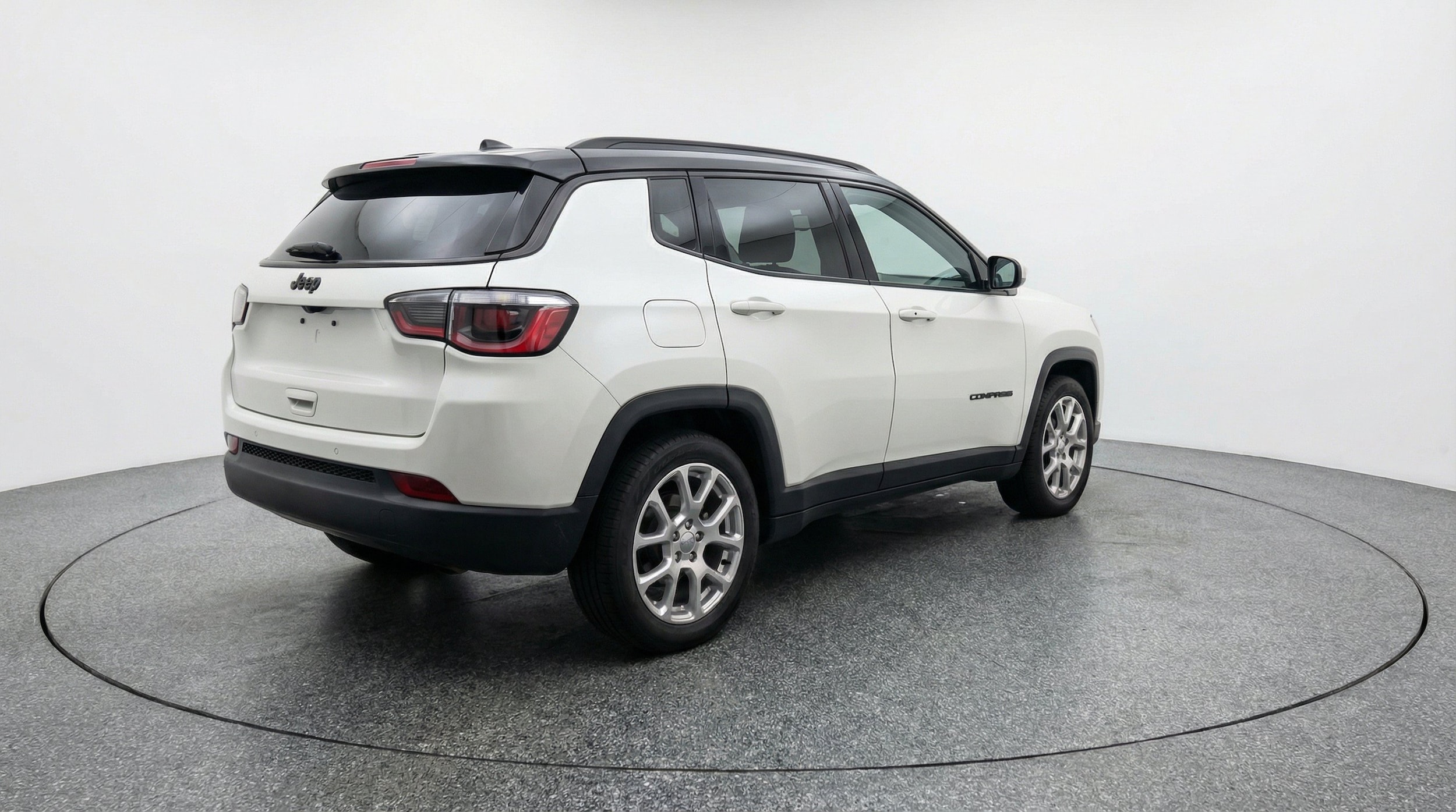 2025 Jeep Compass Limited - Photo 8