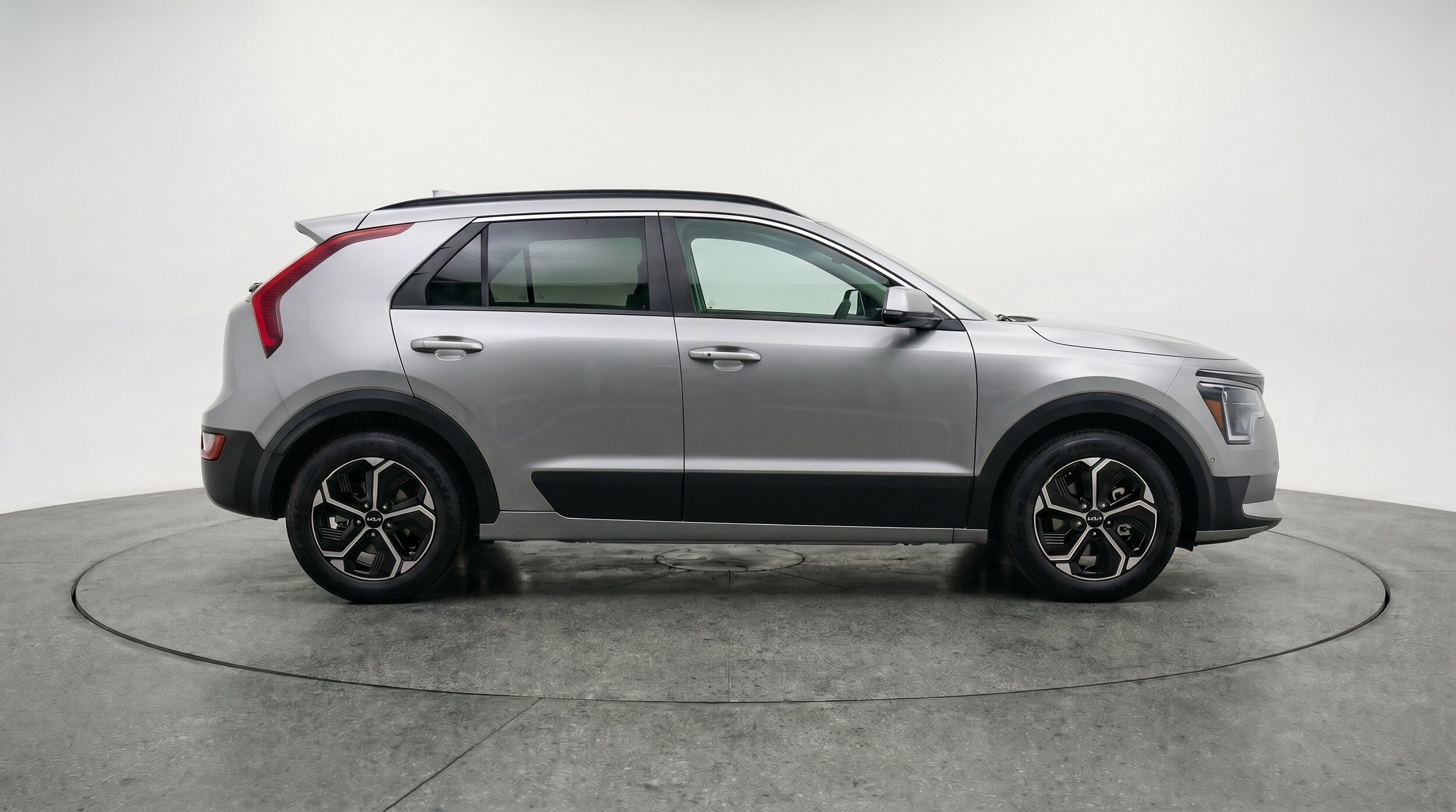 Thumbnail: 2026 Kia Niro - 11