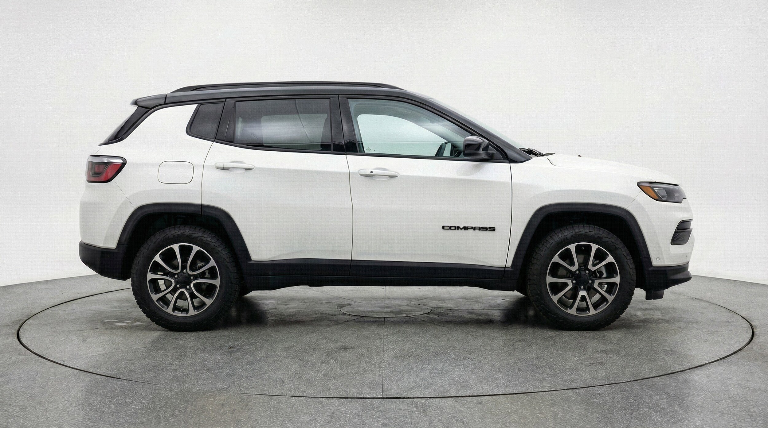 Thumbnail: 2025 Jeep Compass - 11