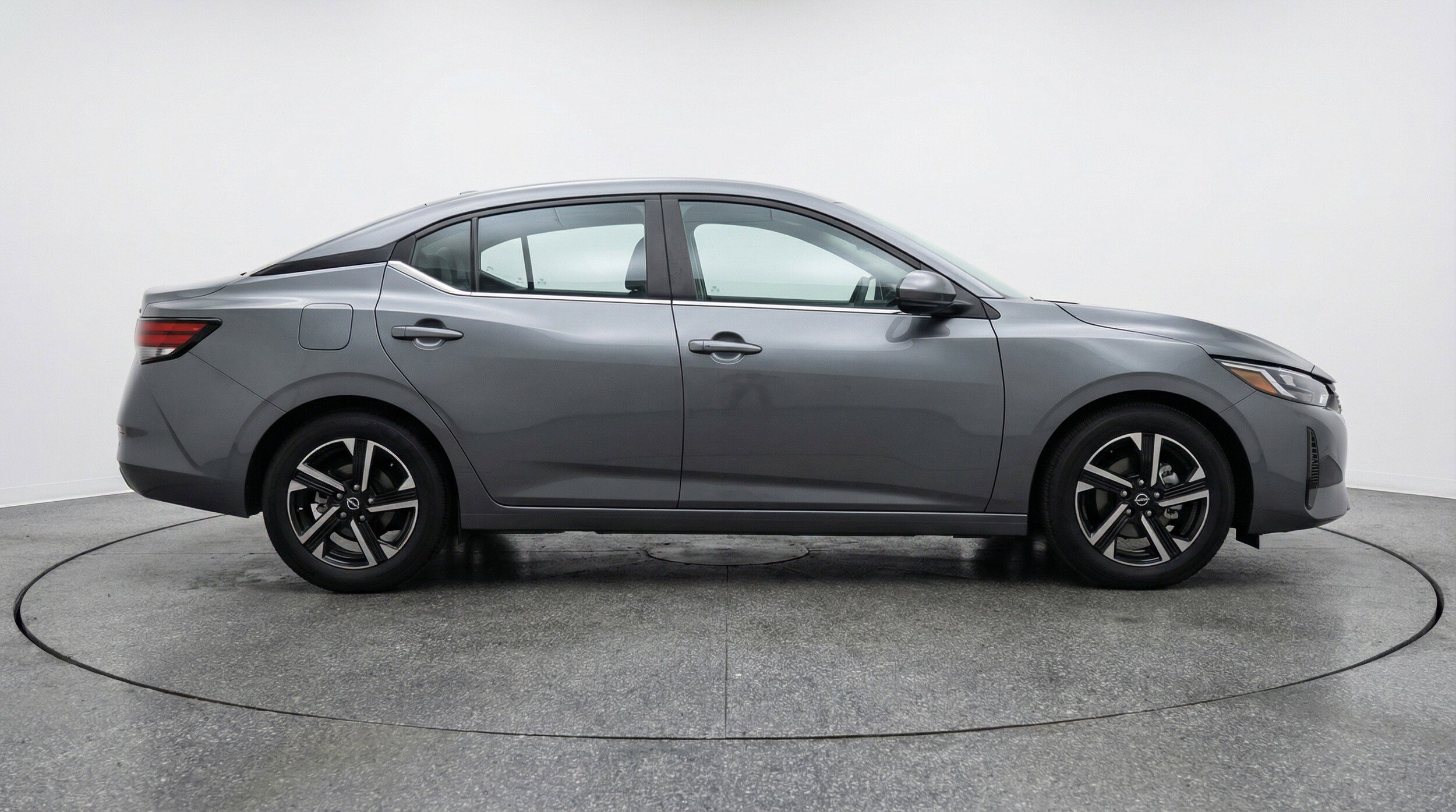 Thumbnail: 2025 Nissan Sentra - 11