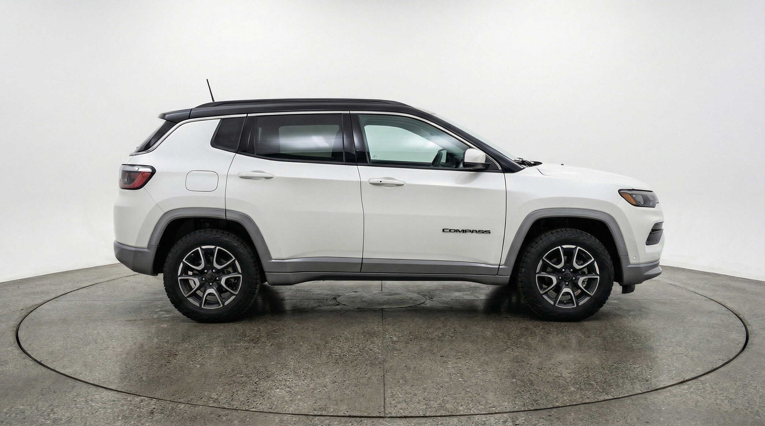 Thumbnail: 2025 Jeep Compass - 11