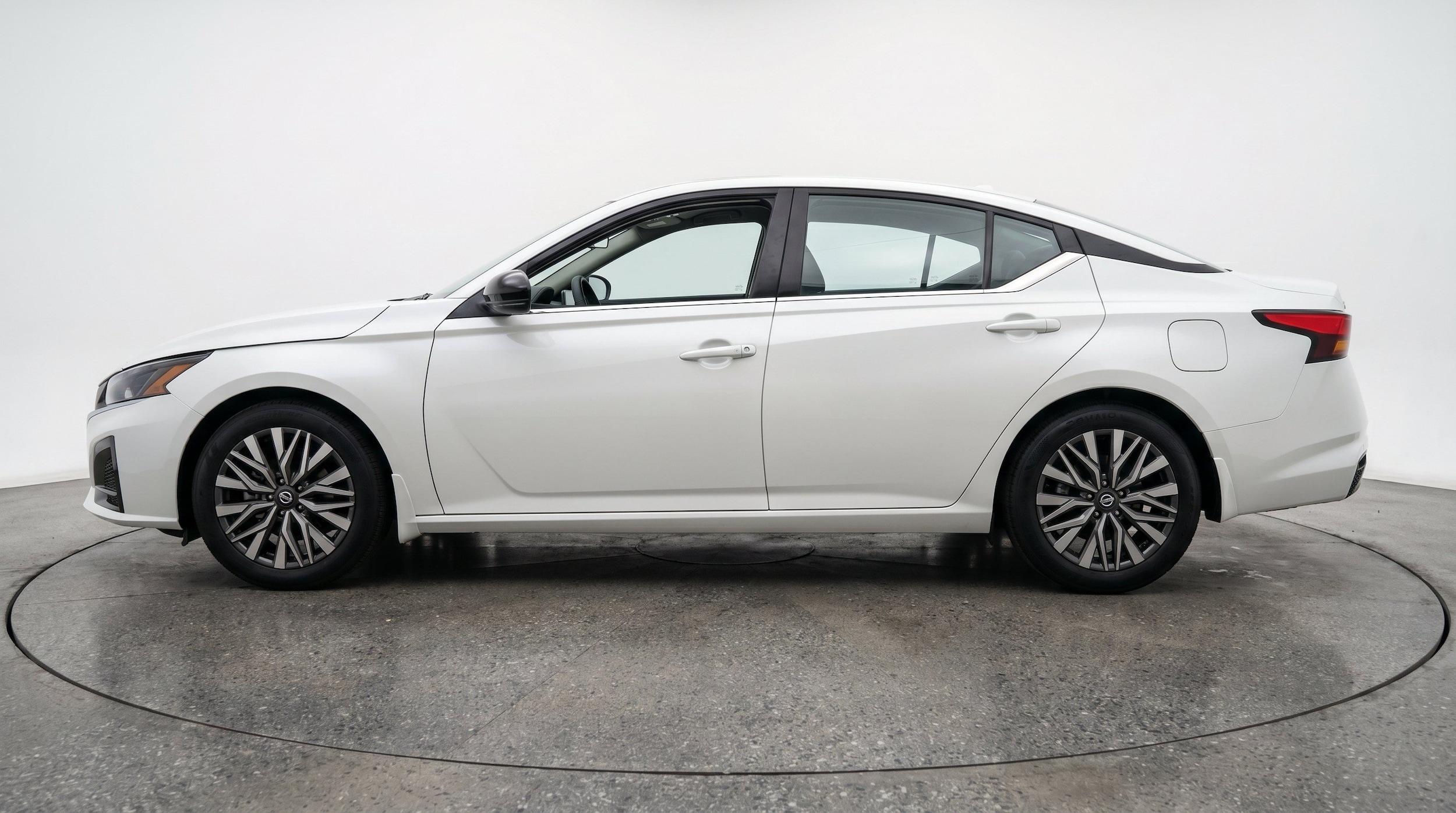 Thumbnail: 2026 Nissan Altima - 5