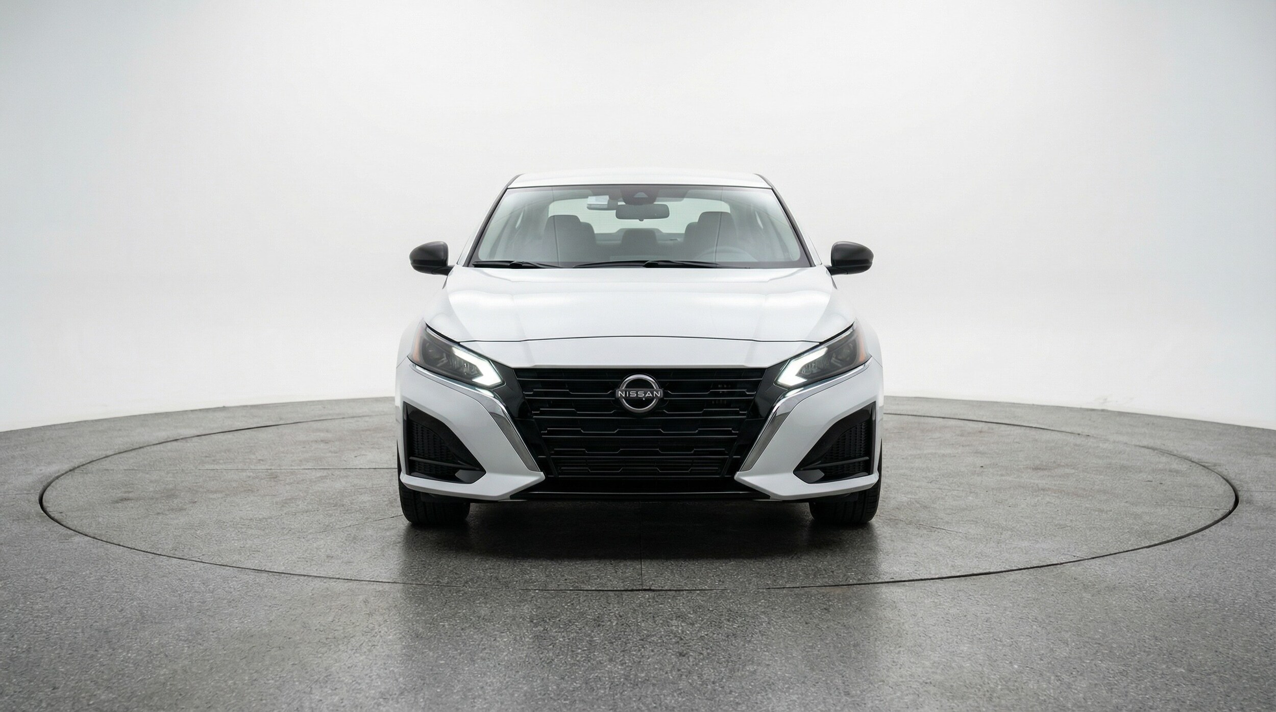 Thumbnail: 2025 Nissan Altima - 2