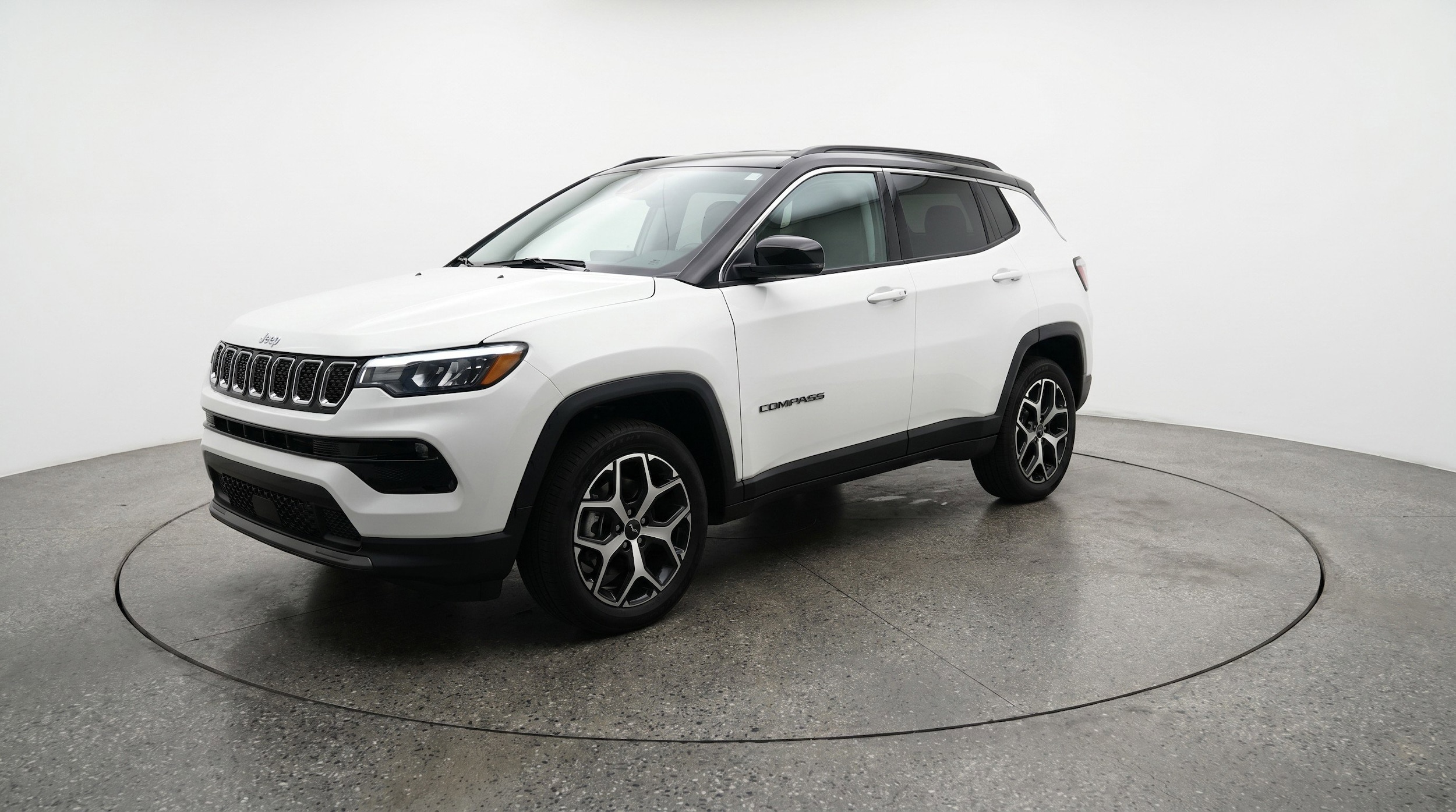Thumbnail: 2025 Jeep Compass - 3