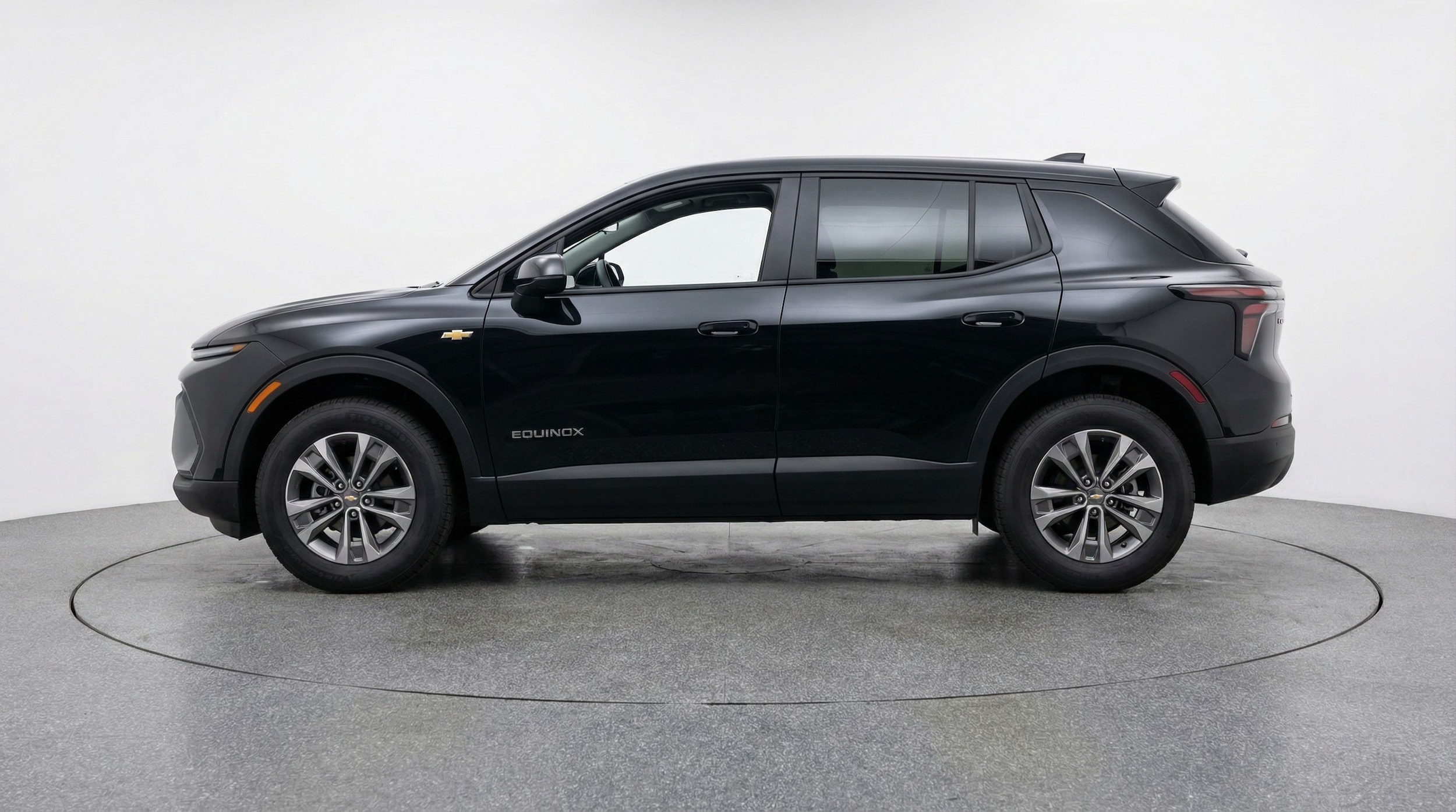 Thumbnail: 2025 Chevrolet Equinox - 4