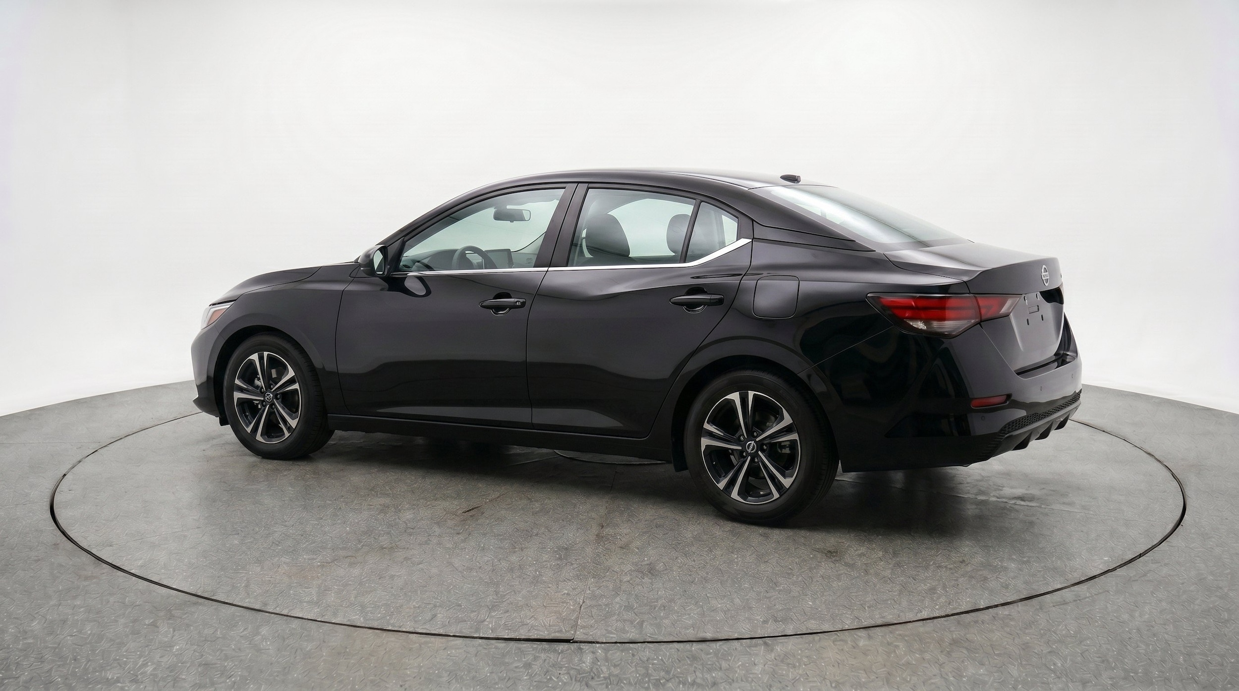 Thumbnail: 2025 Nissan Sentra - 6