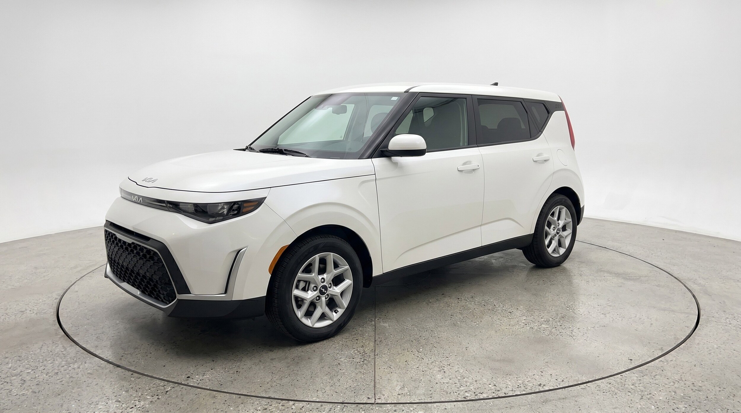 Thumbnail: 2025 Kia Soul - 3