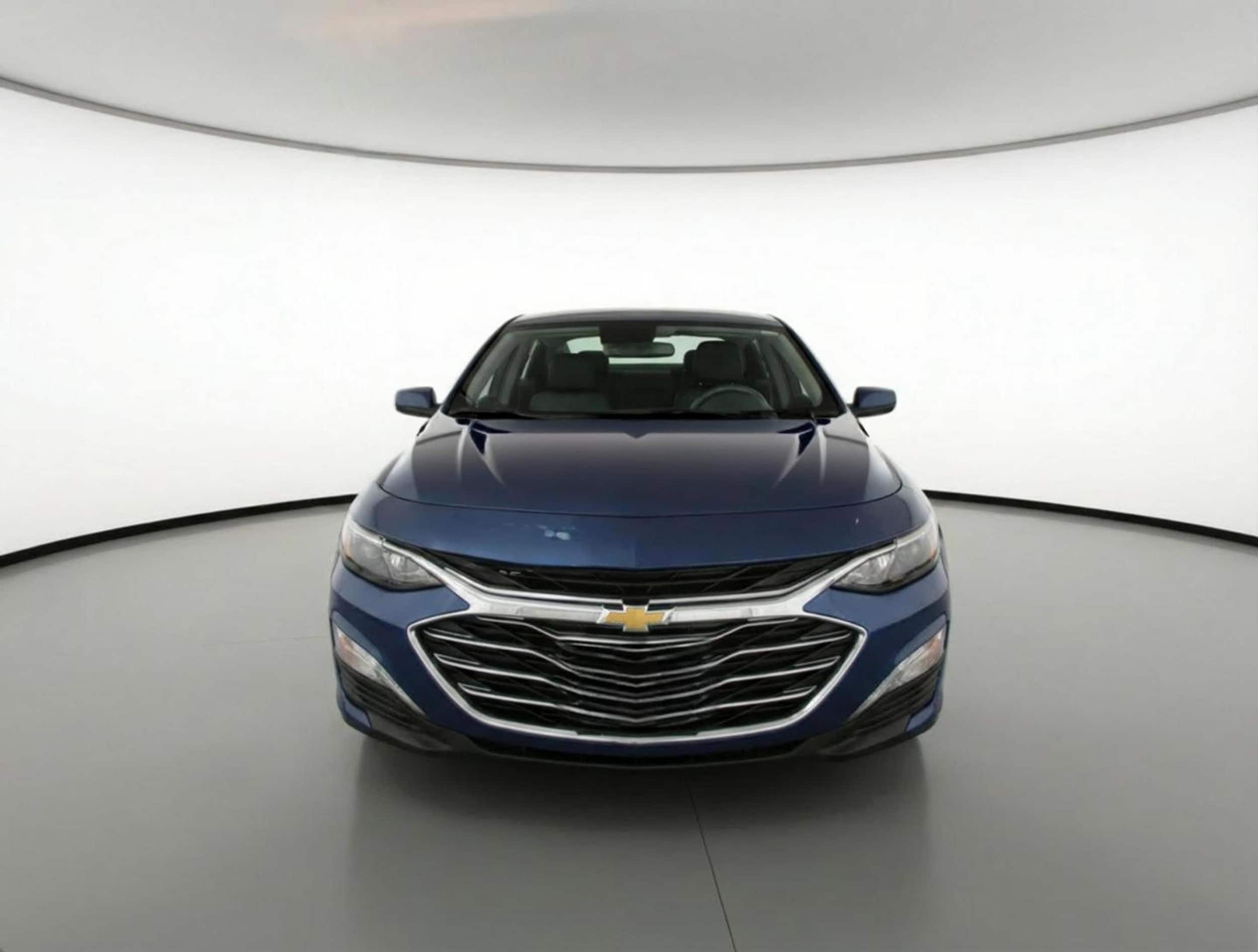 Thumbnail: 2024 Chevrolet Malibu - 2