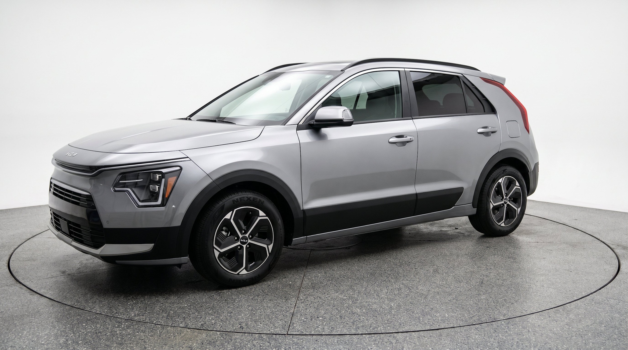 Thumbnail: 2026 Kia Niro - 3