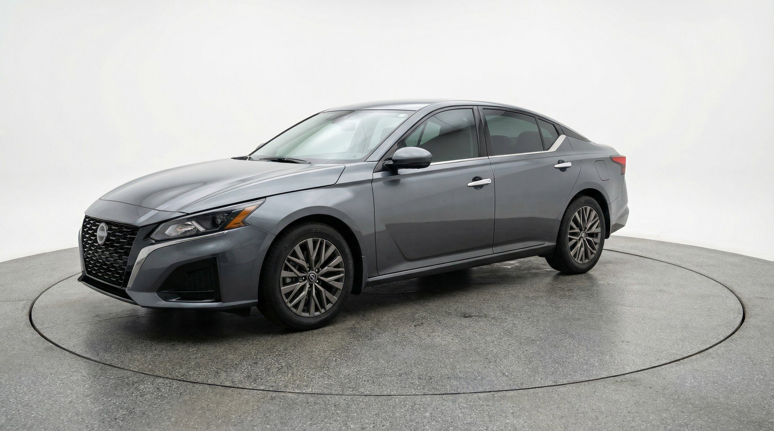 Thumbnail: 2025 Nissan Altima - 3