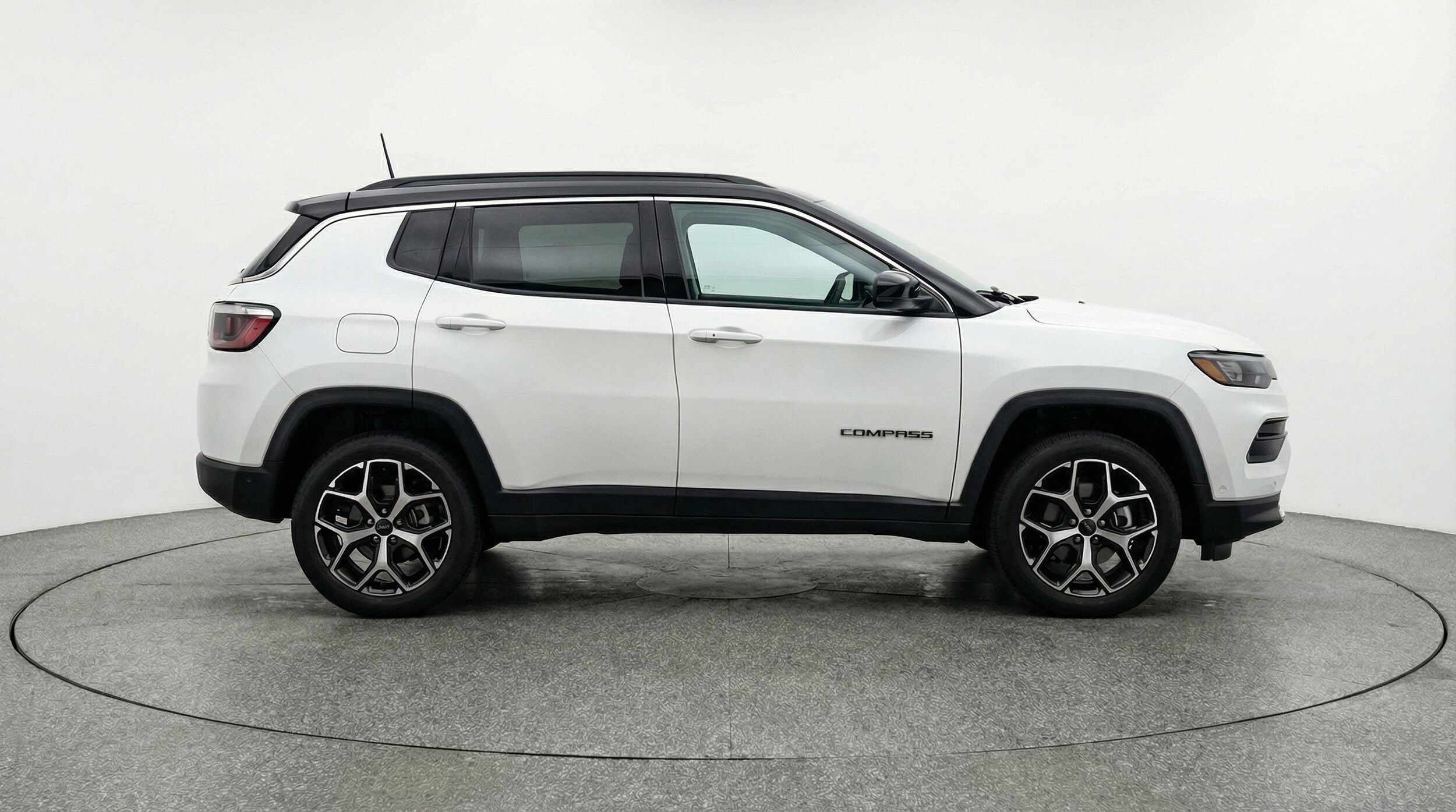 Thumbnail: 2025 Jeep Compass - 11