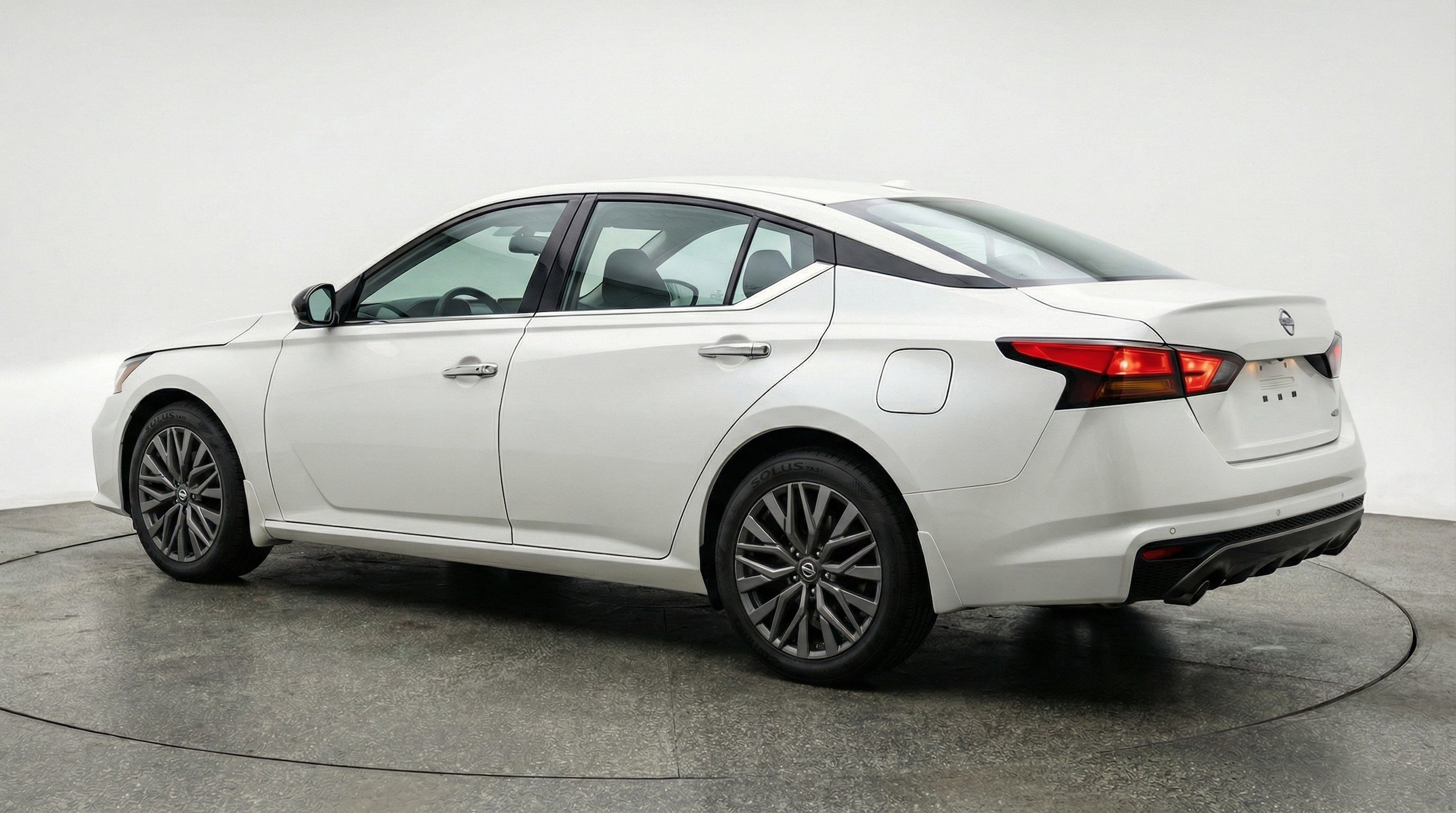 Thumbnail: 2025 Nissan Altima - 6