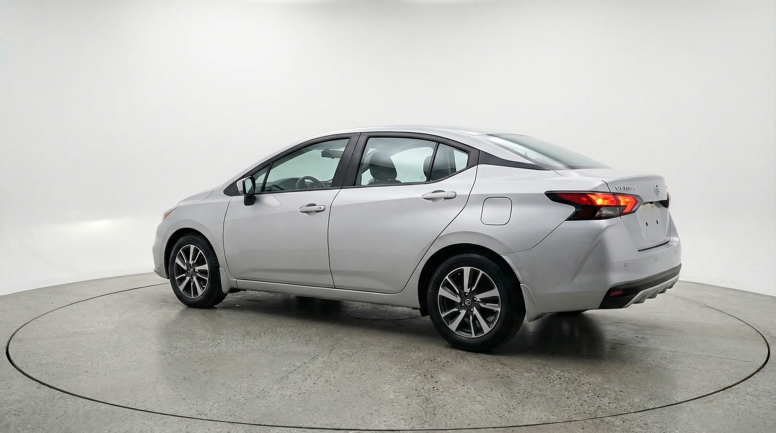 Thumbnail: 2025 Nissan Versa - 5