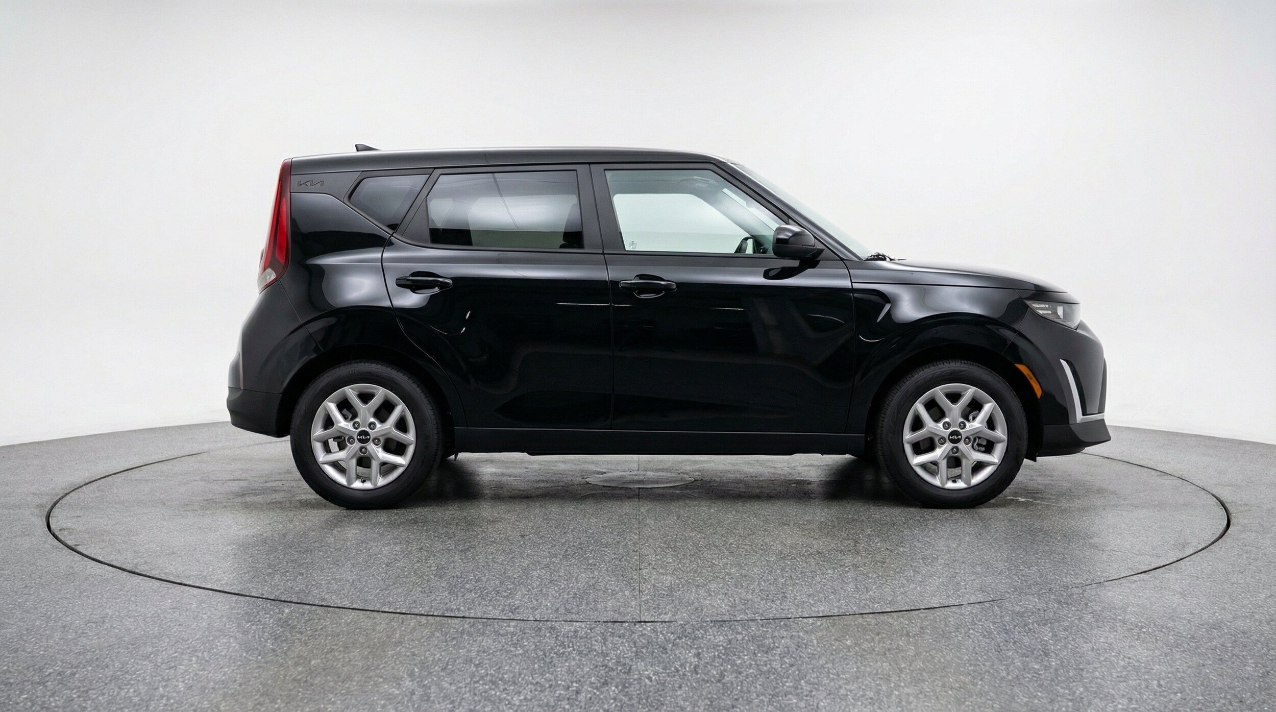 Thumbnail: 2025 Kia Soul - 11