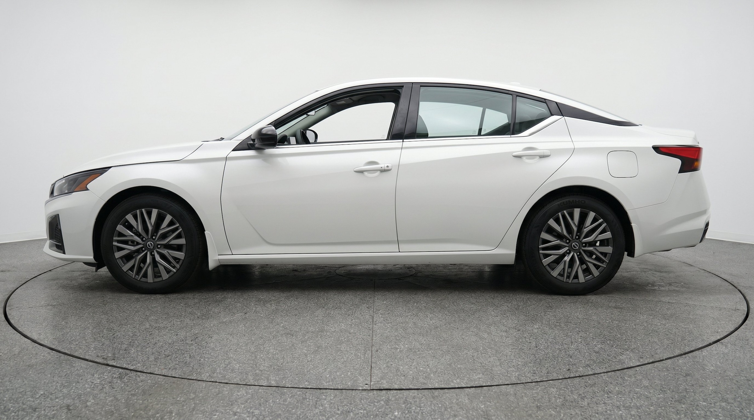 Thumbnail: 2026 Nissan Altima - 5