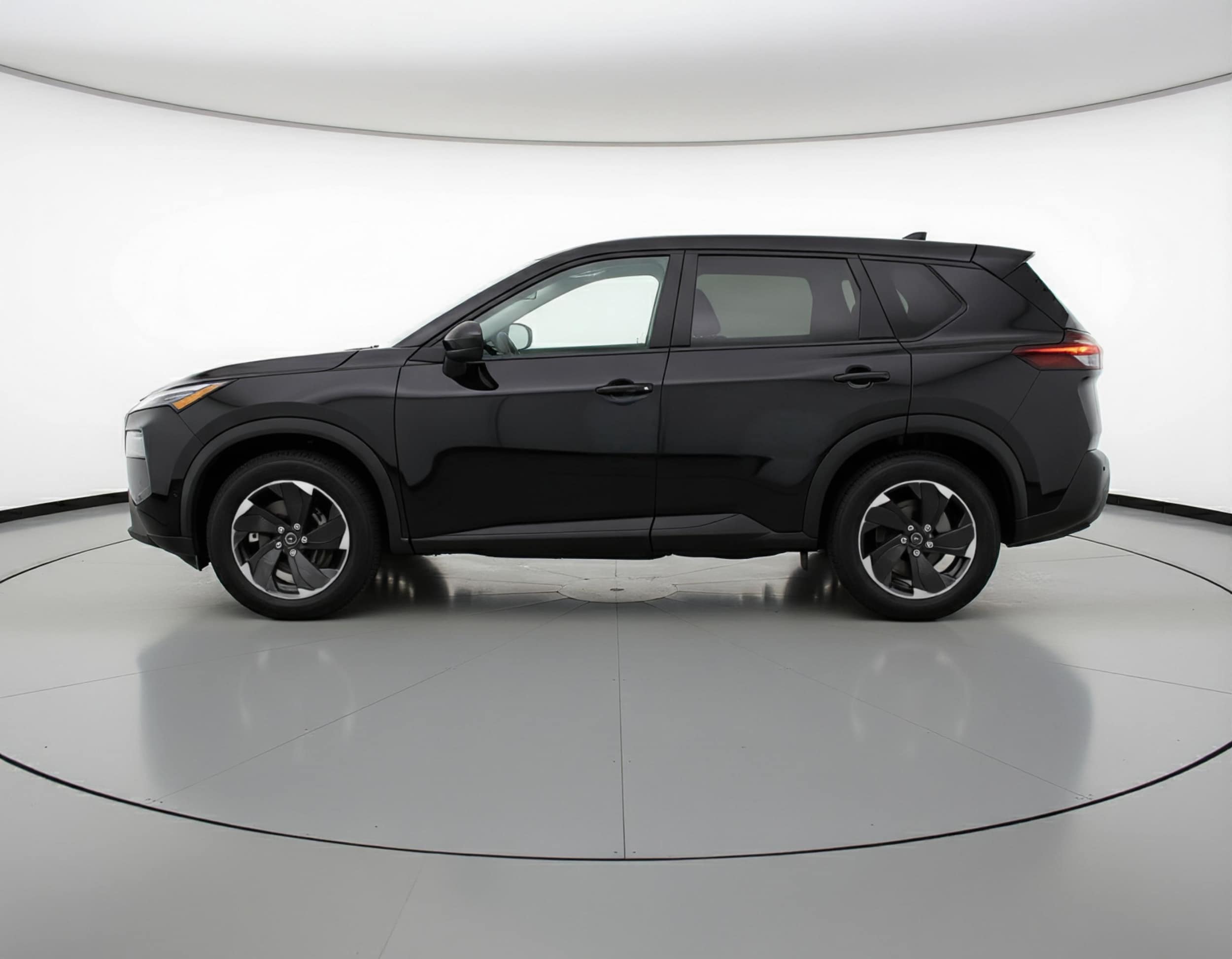 Thumbnail: 2025 Nissan Rogue - 4
