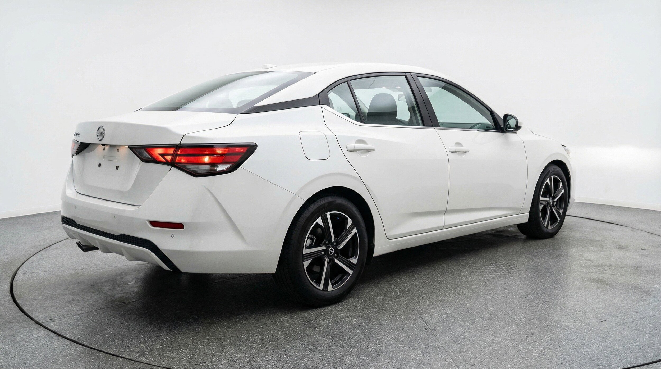 Thumbnail: 2025 Nissan Sentra - 9