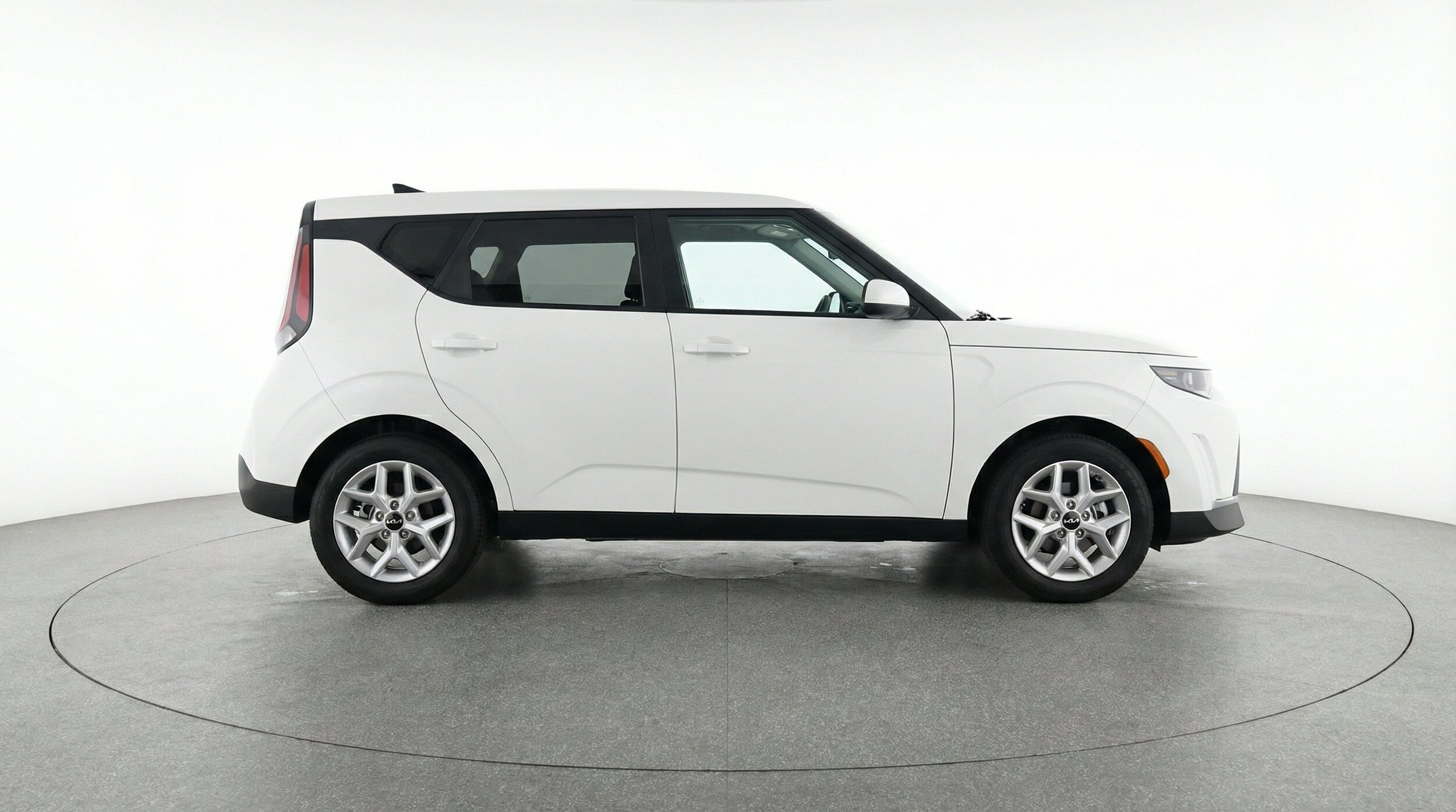 Thumbnail: 2025 Kia Soul - 11