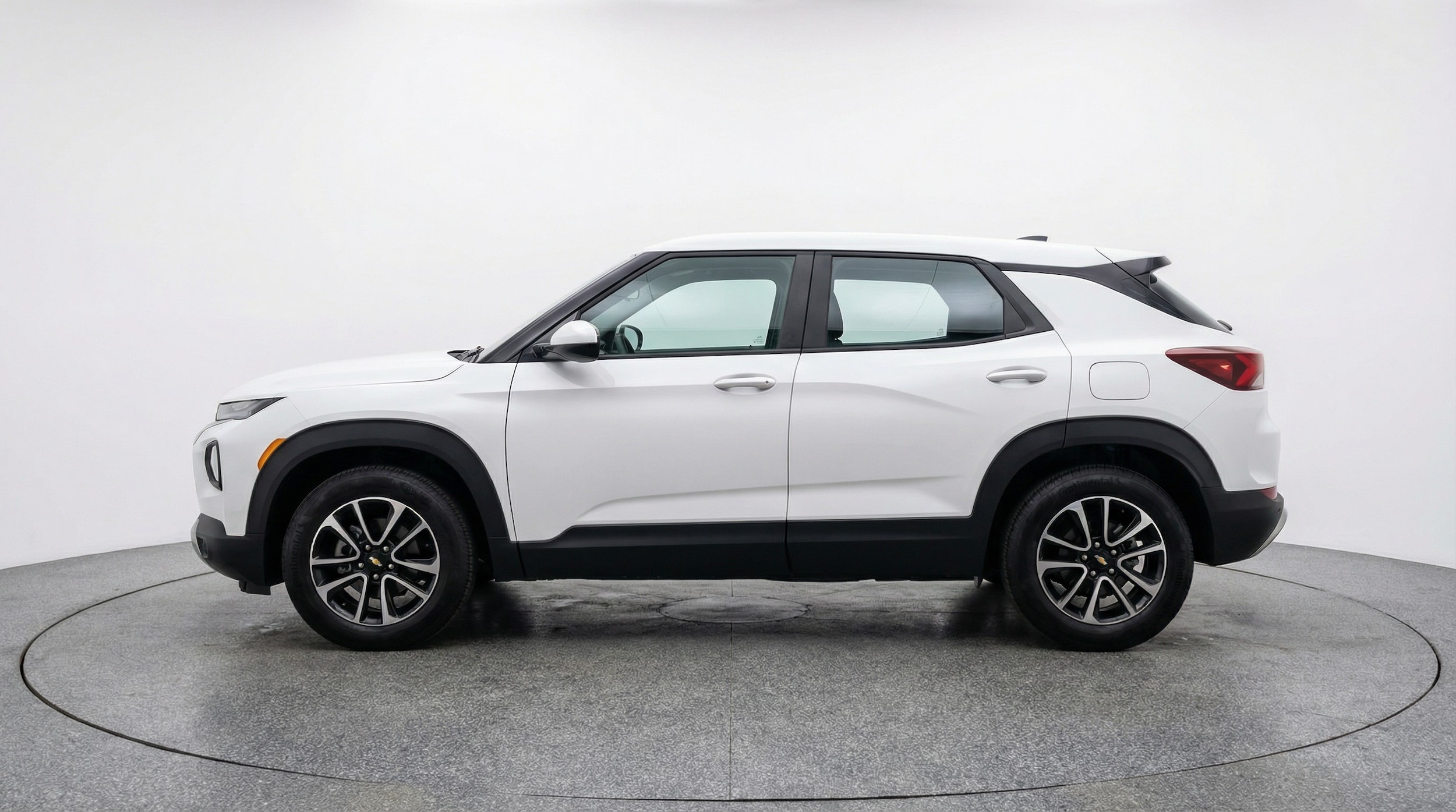 Thumbnail: 2025 Chevrolet TrailBlazer - 4