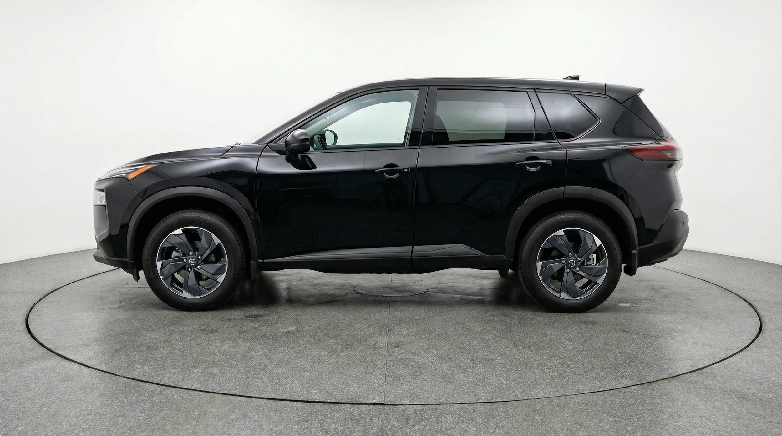 Thumbnail: 2025 Nissan Rogue - 4