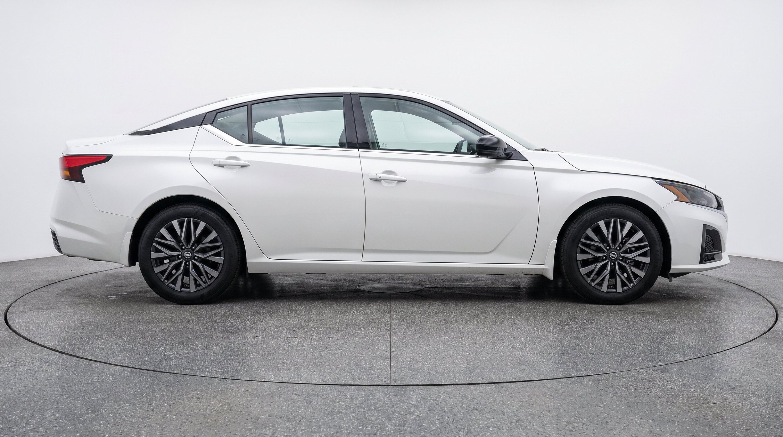 Thumbnail: 2026 Nissan Altima - 10