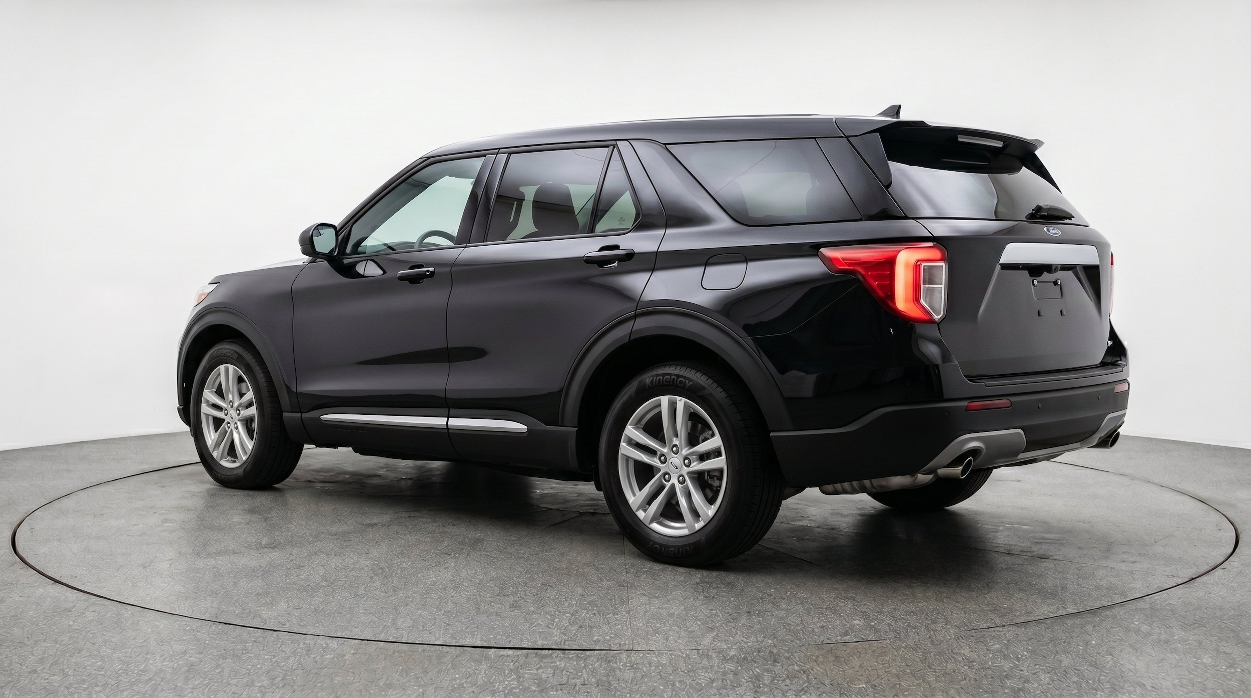 Thumbnail: 2024 Ford Explorer - 6