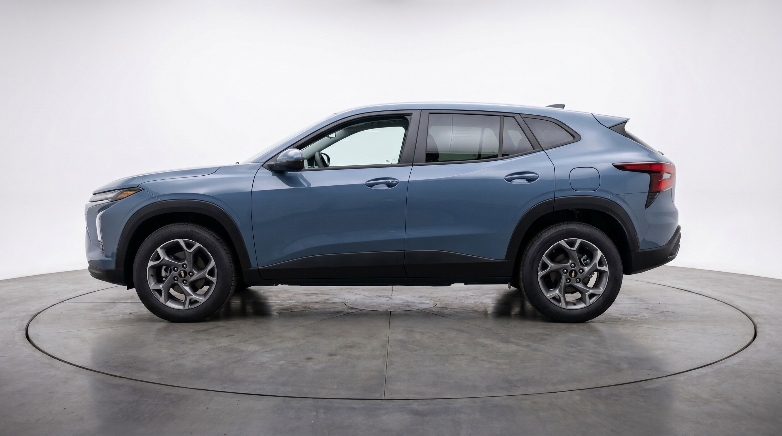 Thumbnail: 2025 Chevrolet Trax - 5