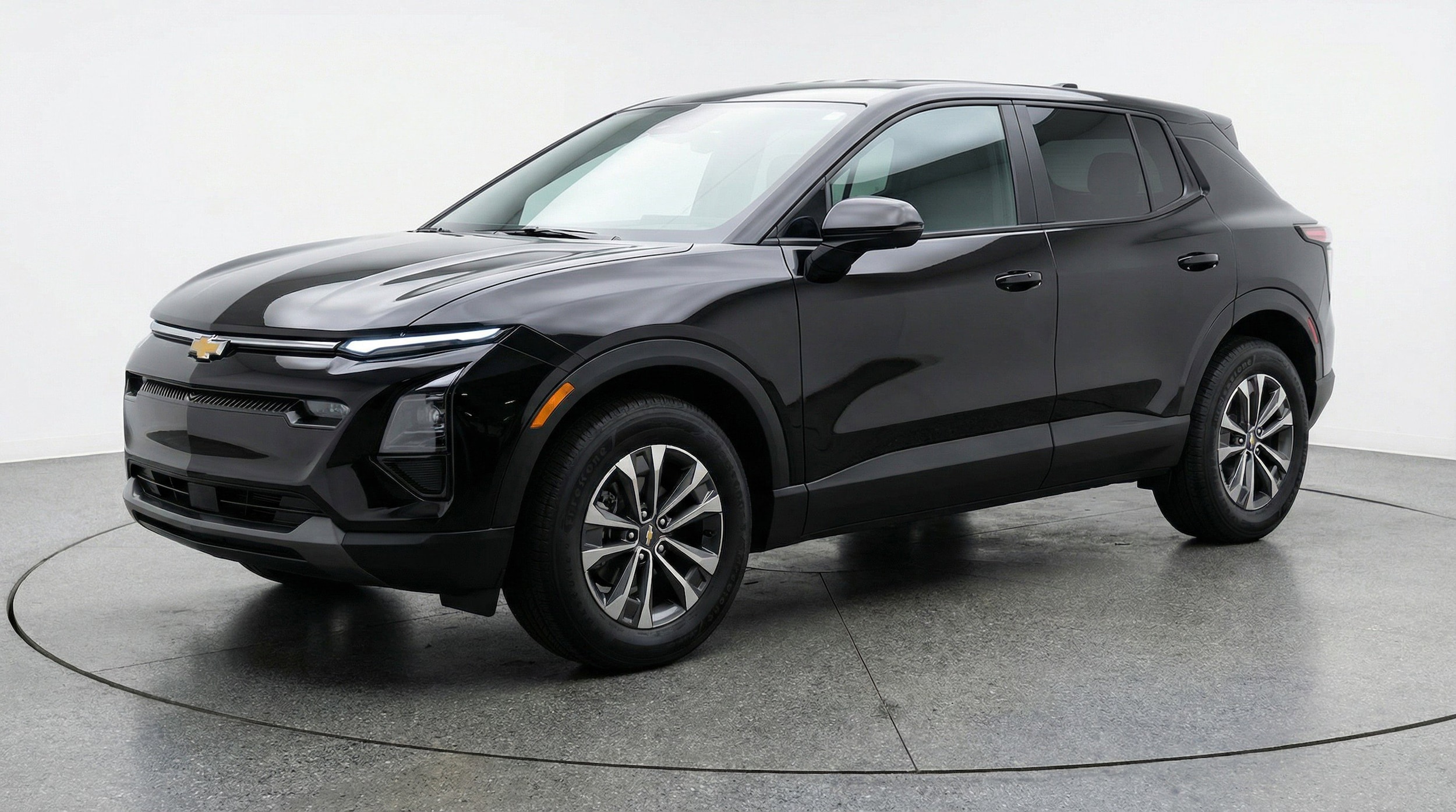 Thumbnail: 2025 Chevrolet Equinox - 3