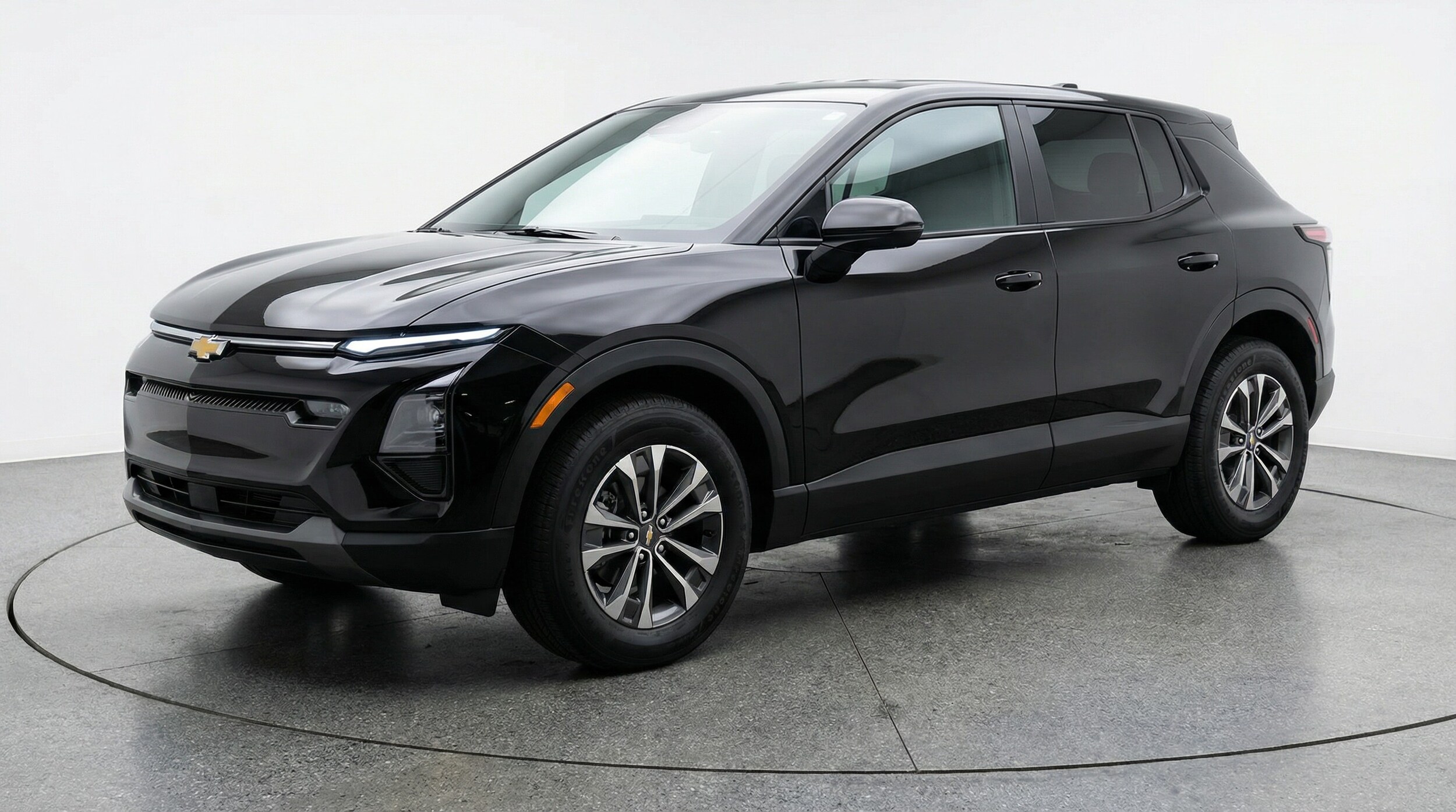 Thumbnail: 2025 Chevrolet Equinox - 3