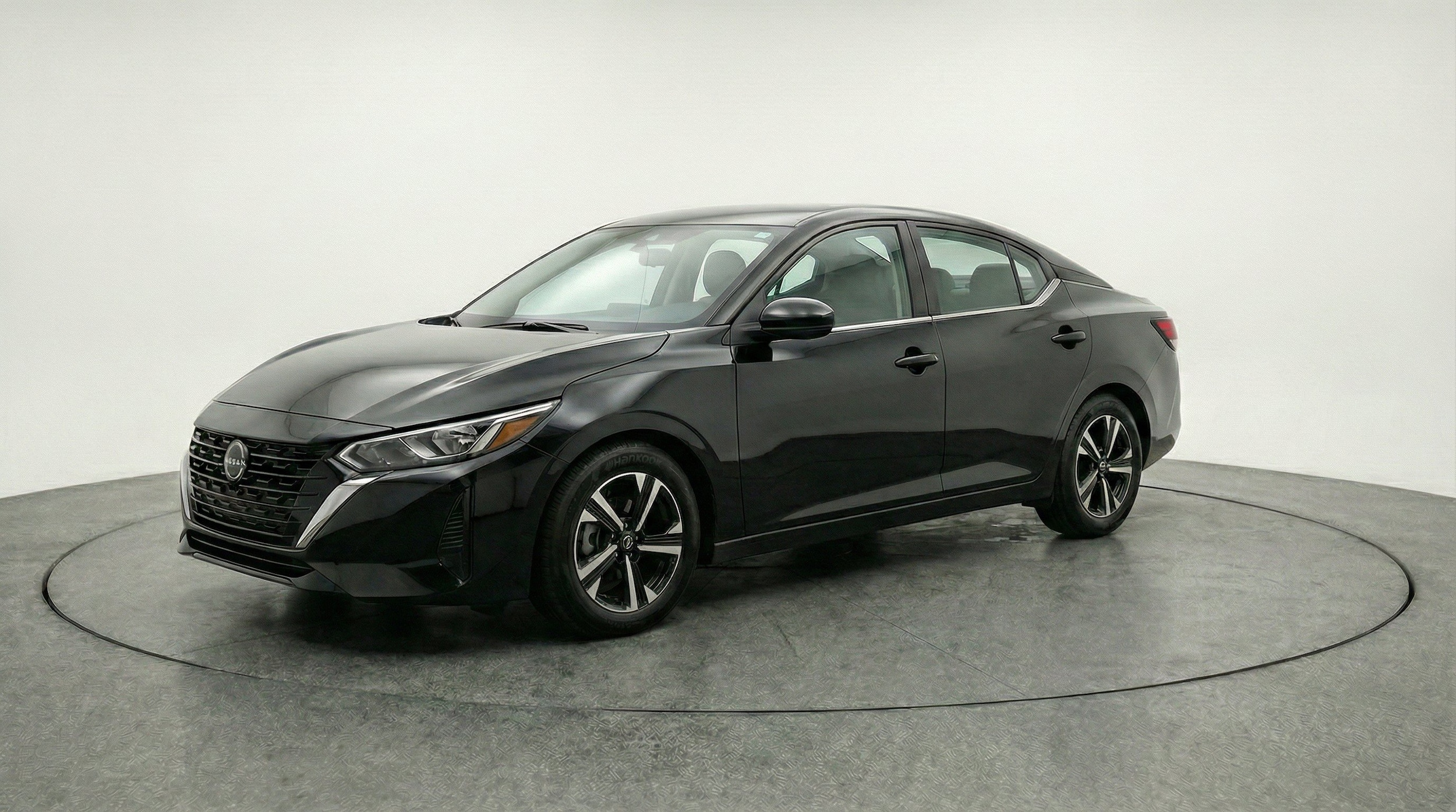 Thumbnail: 2025 Nissan Sentra - 3