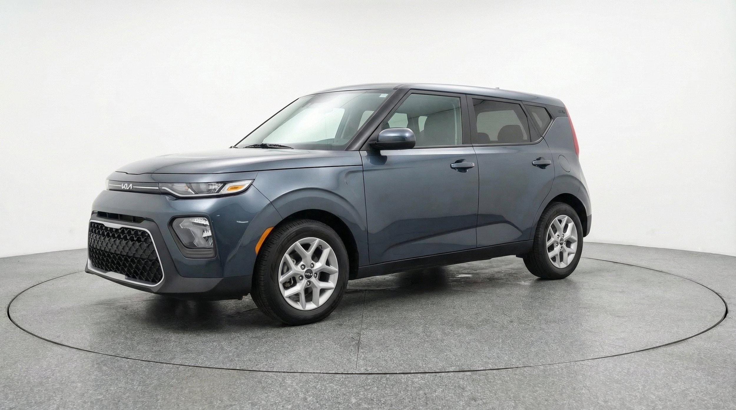 Thumbnail: 2025 Kia Soul - 3