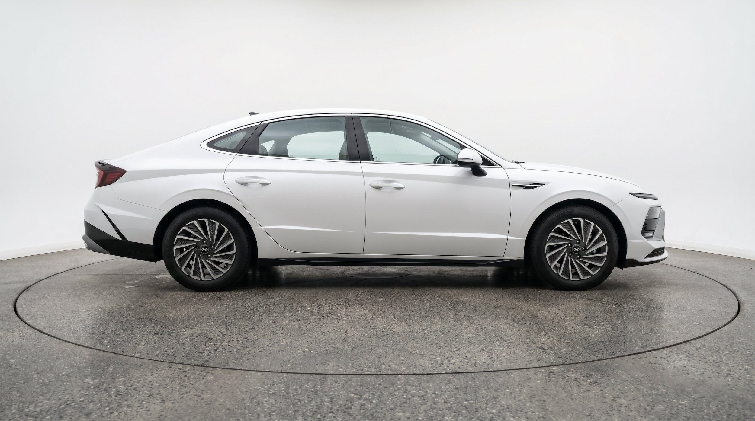 Thumbnail: 2025 Hyundai Sonata - 11
