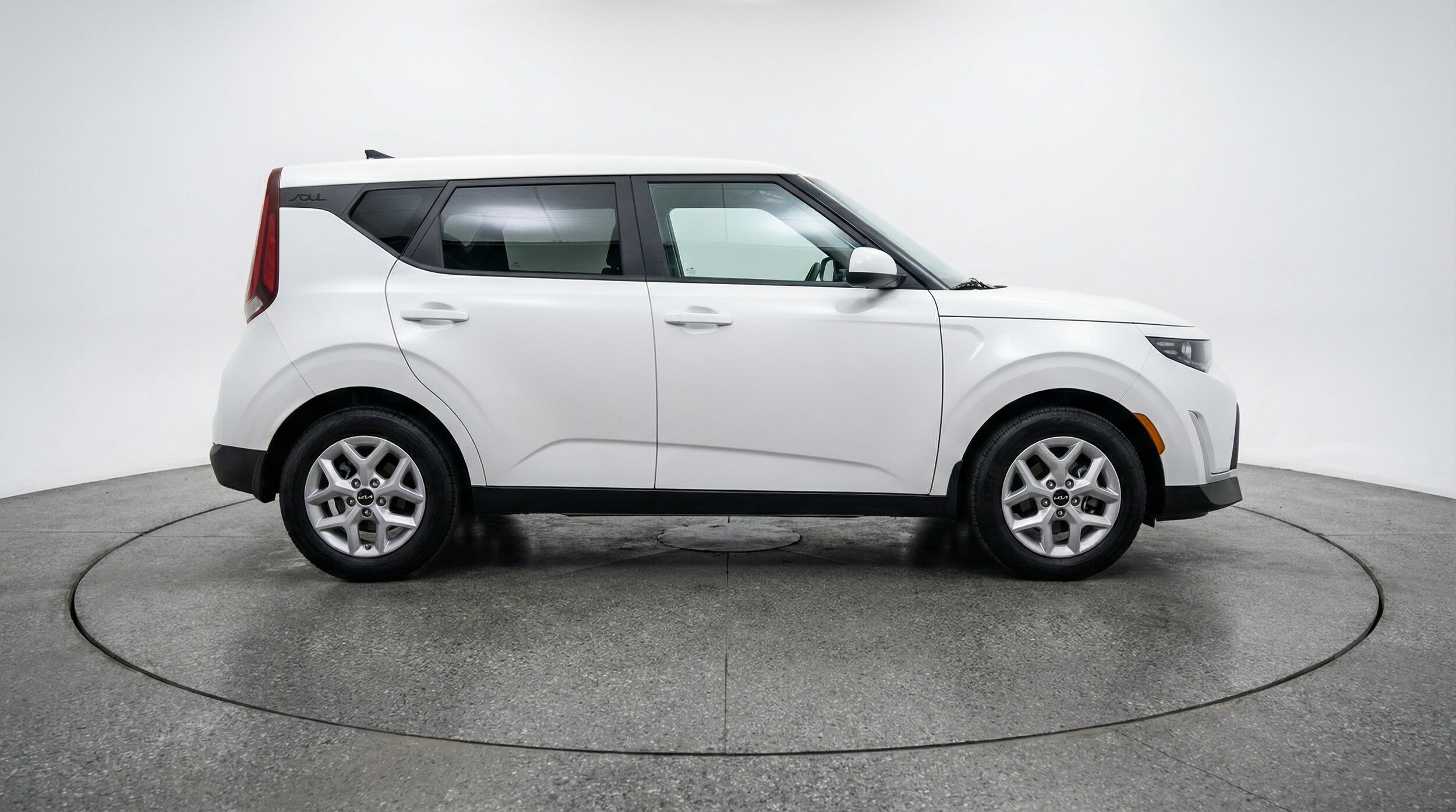 Thumbnail: 2025 Kia Soul - 8