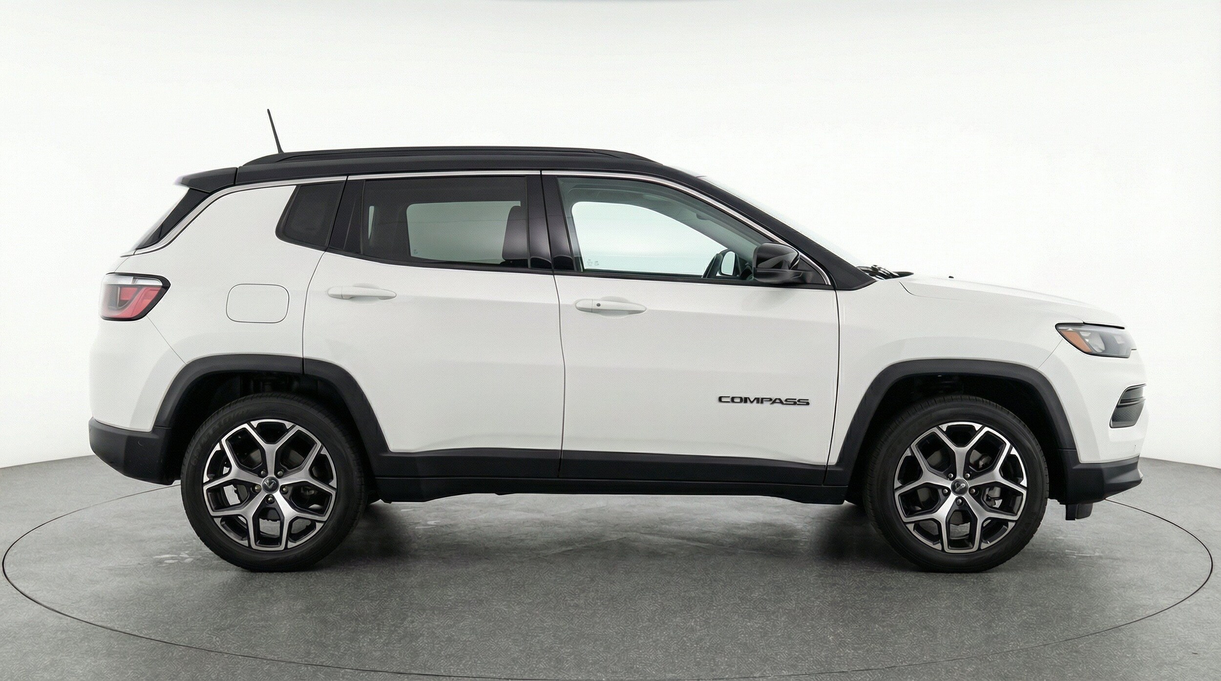 Thumbnail: 2025 Jeep Compass - 11