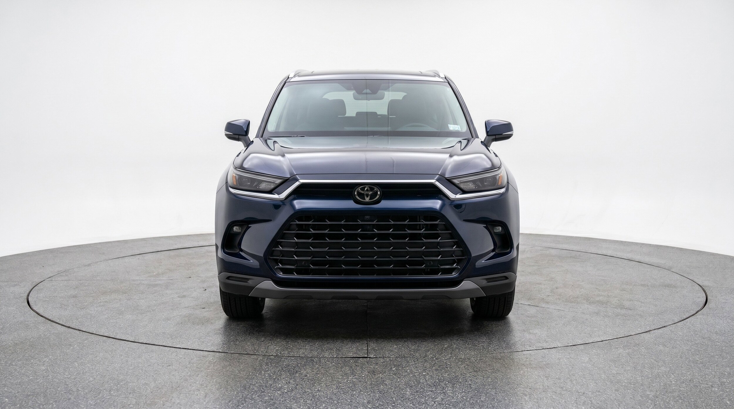 Thumbnail: 2025 Toyota Grand Highlander - 2