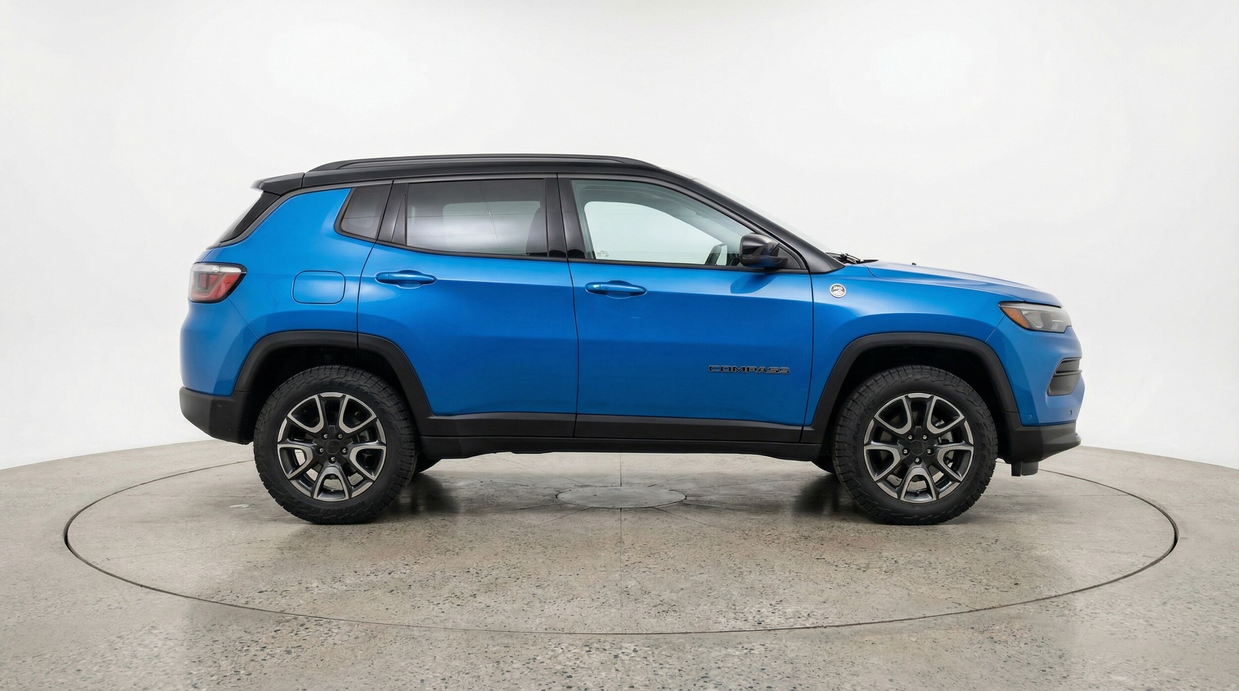 Thumbnail: 2025 Jeep Compass - 8