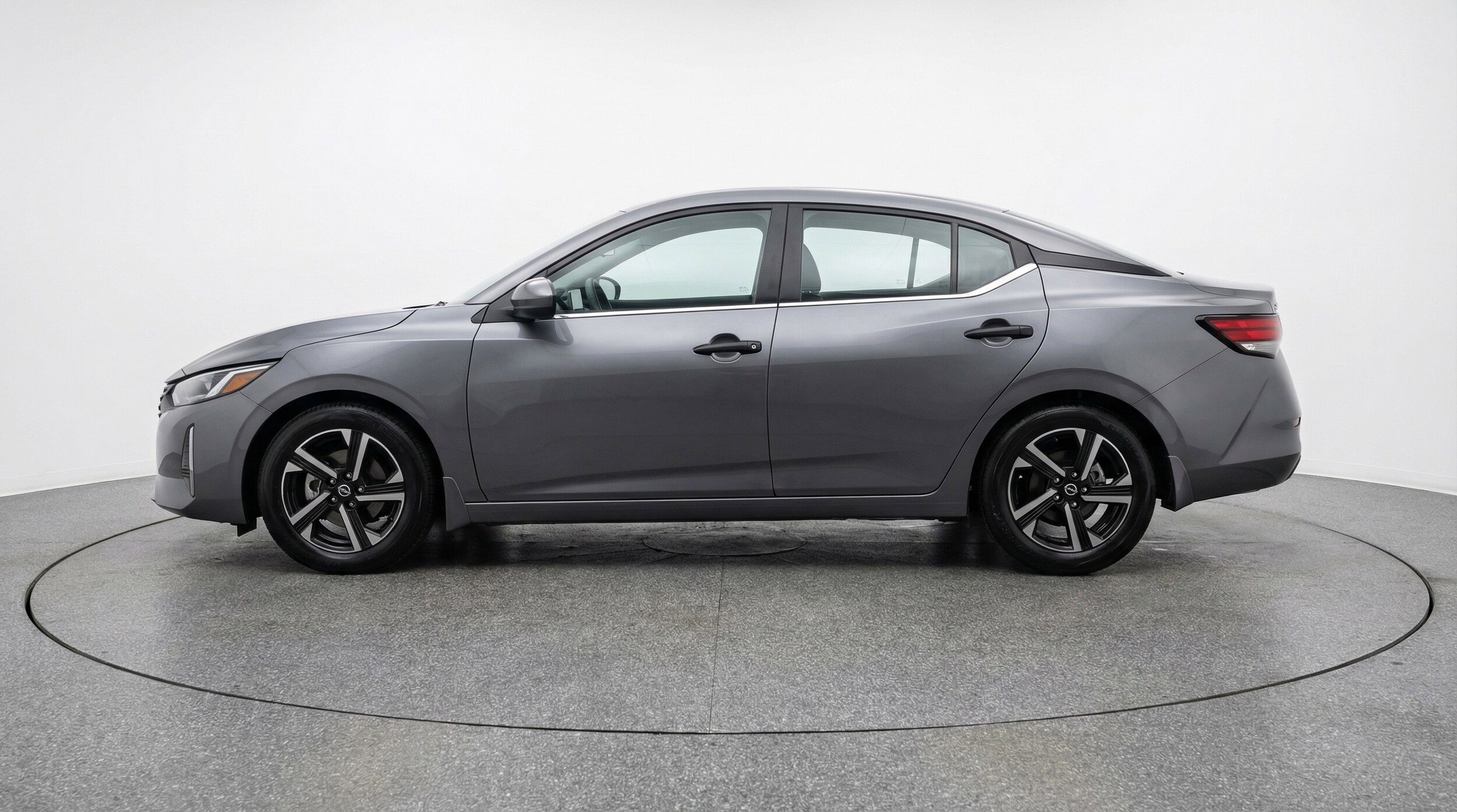 Thumbnail: 2025 Nissan Sentra - 5